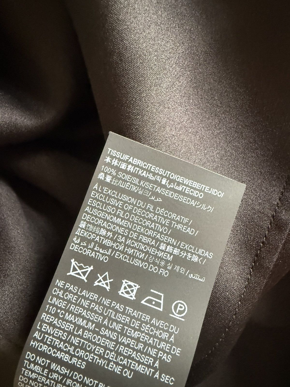Saint Laurent Paris FW23 Saint Laurent Silk Lavalliere-Neck Shirt Noir Size US S / EU 44-46 / 1 - 13 Thumbnail