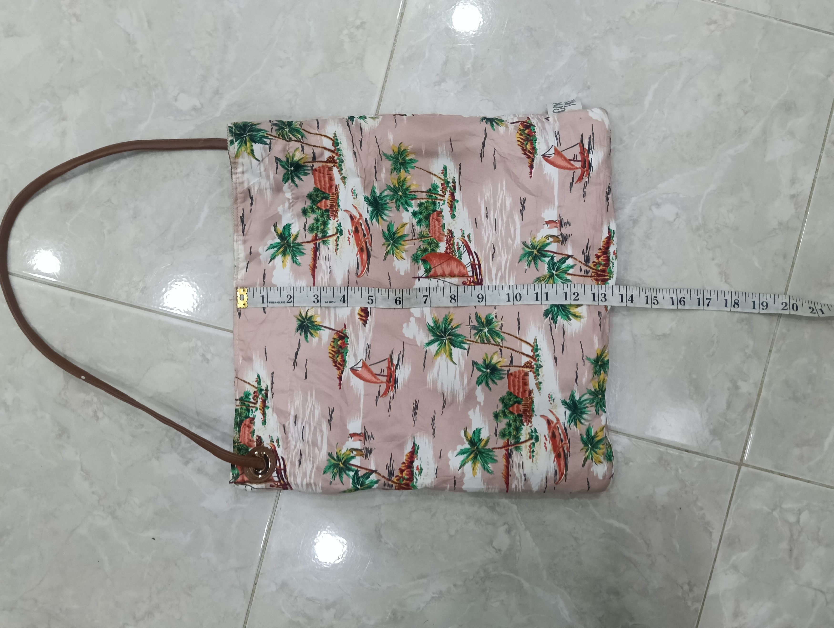 Japanese Brand Control Freak Hawaii Shoulder/Tote Bag Size ONE SIZE - 7 Thumbnail