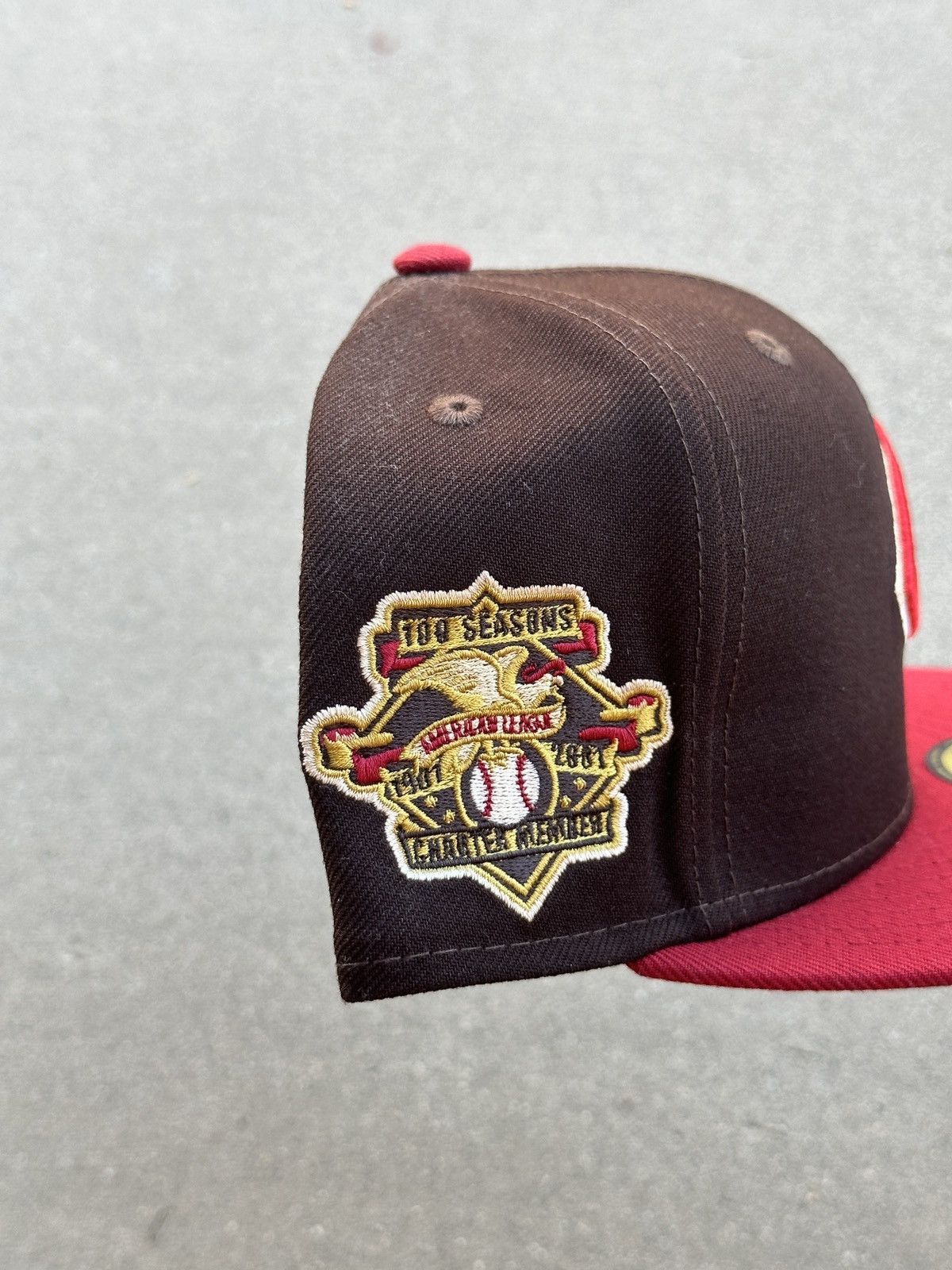 MLB × New Era Cleveland Indians Two Tone Fitted Hat 7 1/4 Size ONE SIZE - 2 Thumbnail