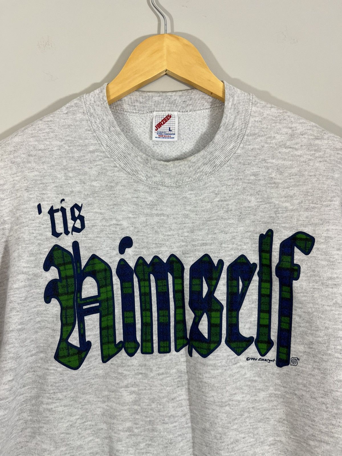 Vintage 1994 Embroidered Retro 90s Crewneck Sweatshirt Size US L / EU 52-54 / 3 - 1 Thumbnail