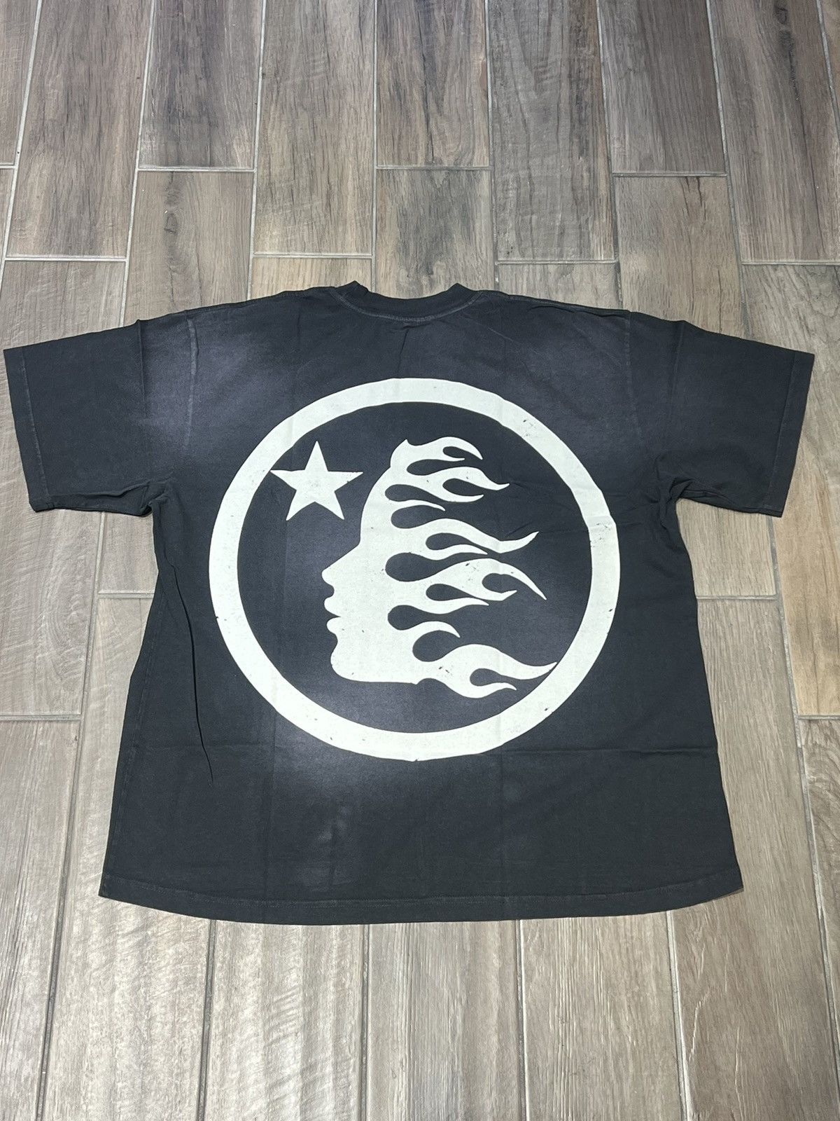 HELLSTAR HELLSTAR “CLASSIC” TSHIRT - SIZE XL - (BLACK) Size US XL / EU 56 / 4 - 2 Thumbnail