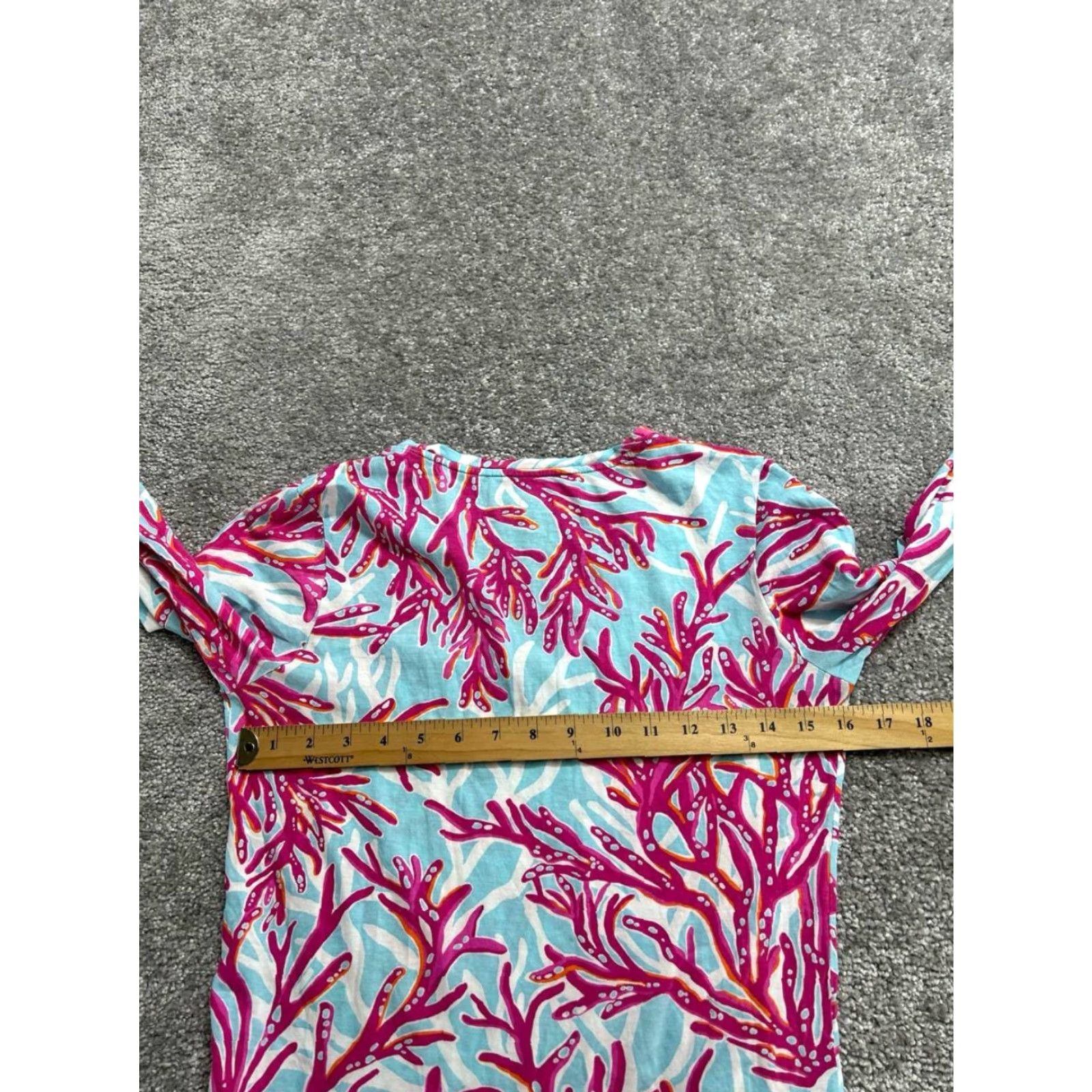 Lilly Pulitzer Lilly Pulitzer Blouse Womens Small Multicolor Pima Cotton Coral Reef V-Neck Short? Size S / US 4 / IT 40 - 4 Thumbnail