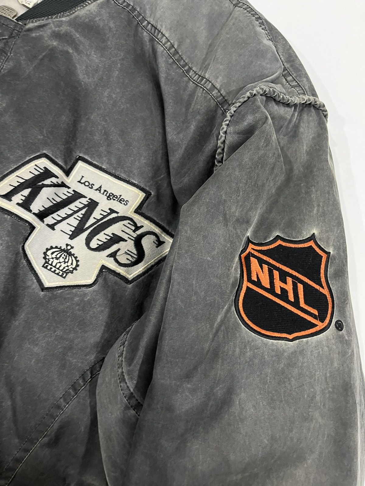 NHL × Vintage Vintage 80’s NHL Los Angeles King Varsity Jacket Size L Size US L / EU 52-54 / 3 - 7 Thumbnail