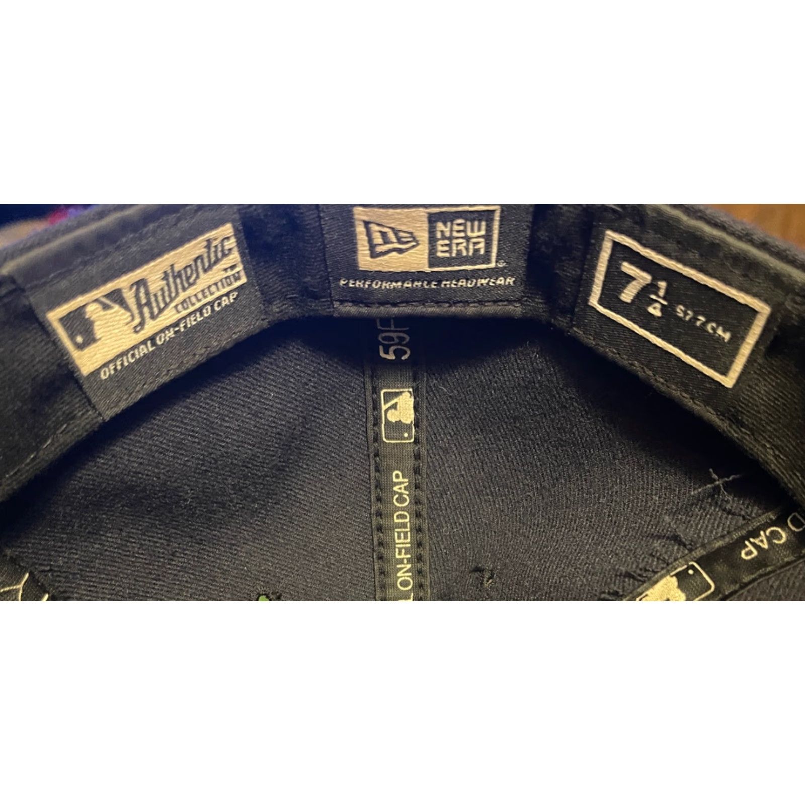 New Era VINTAGE NY Yankees New Era Navy MLB Authentic Collection On-Field 59FIFTY Fitted 7 1/4 Mens Hat Size ONE SIZE - 2 Thumbnail