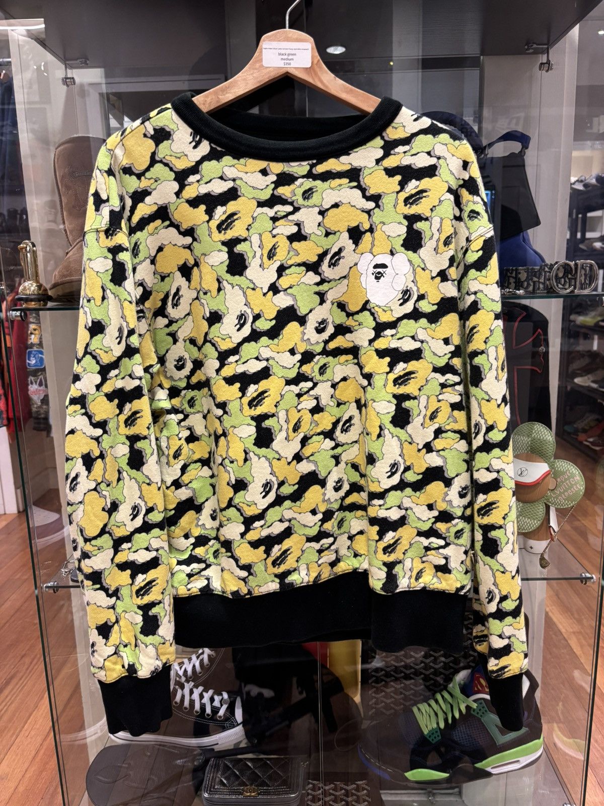 Bape Bape X Kaws Cloud Camo Reversible Crewneck Size US M / EU 48-50 / 2 - 1 Thumbnail