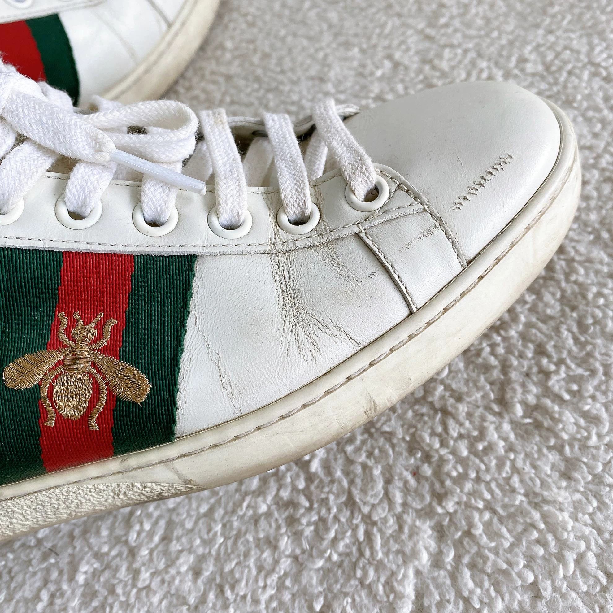 Gucci Gucci white flats size 35 7313 Size US 4.5 / IT 34.5 - 9 Thumbnail