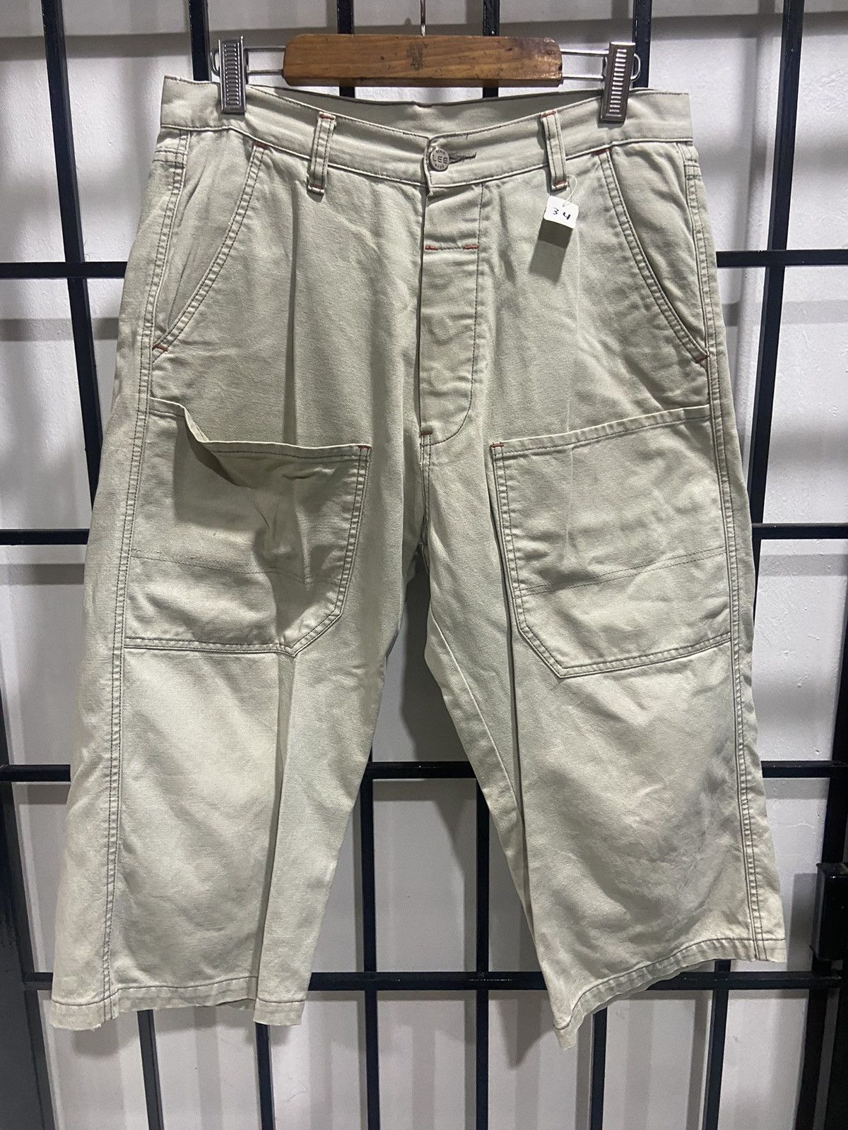 Lee × Vintage Lee big pocket jorts Size US 34 / EU 50 - 1 Thumbnail