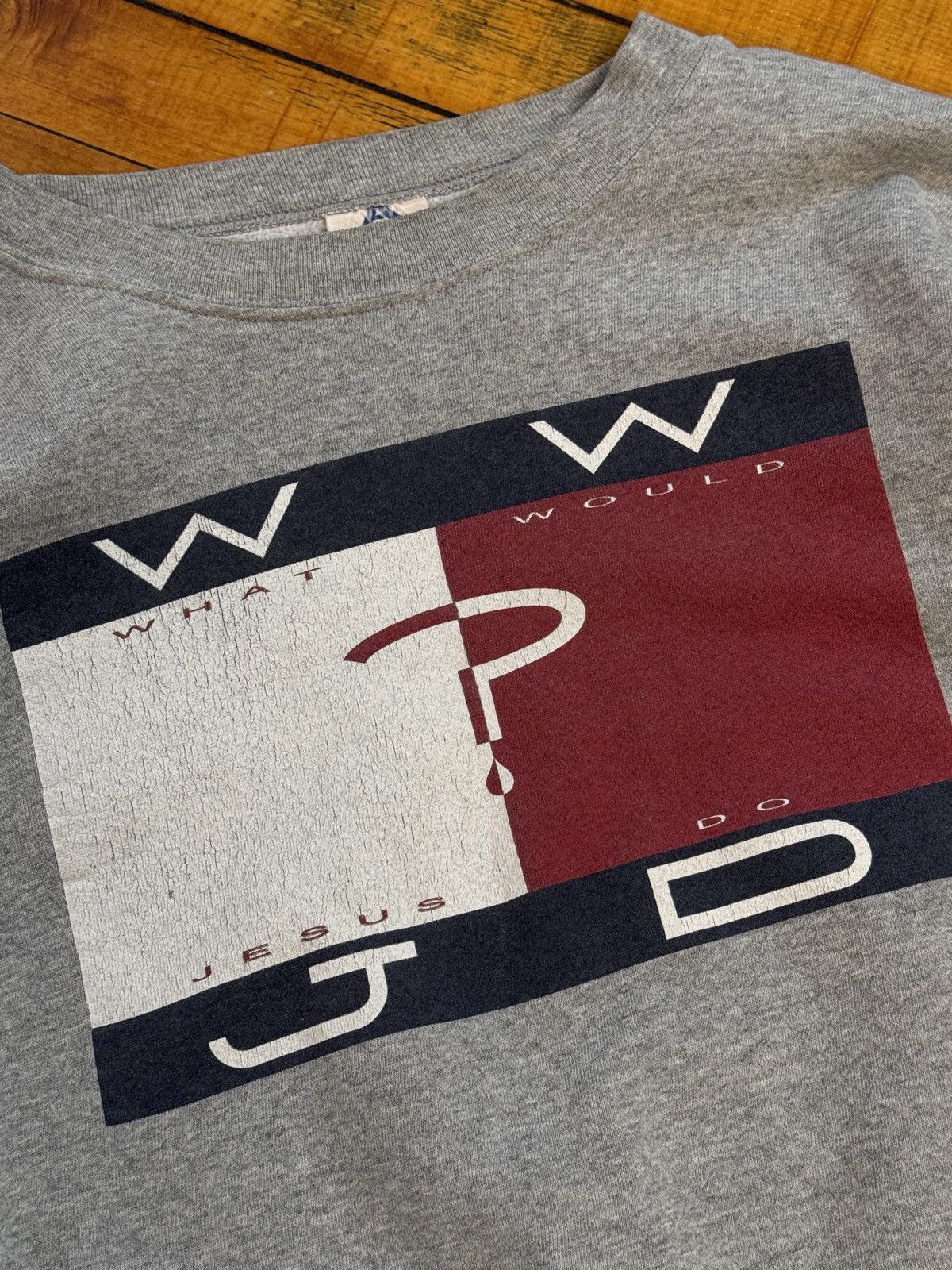 Vintage WWJD Tommy Hilfiger Bootleg Size US L / EU 52-54 / 3 - 3 Thumbnail