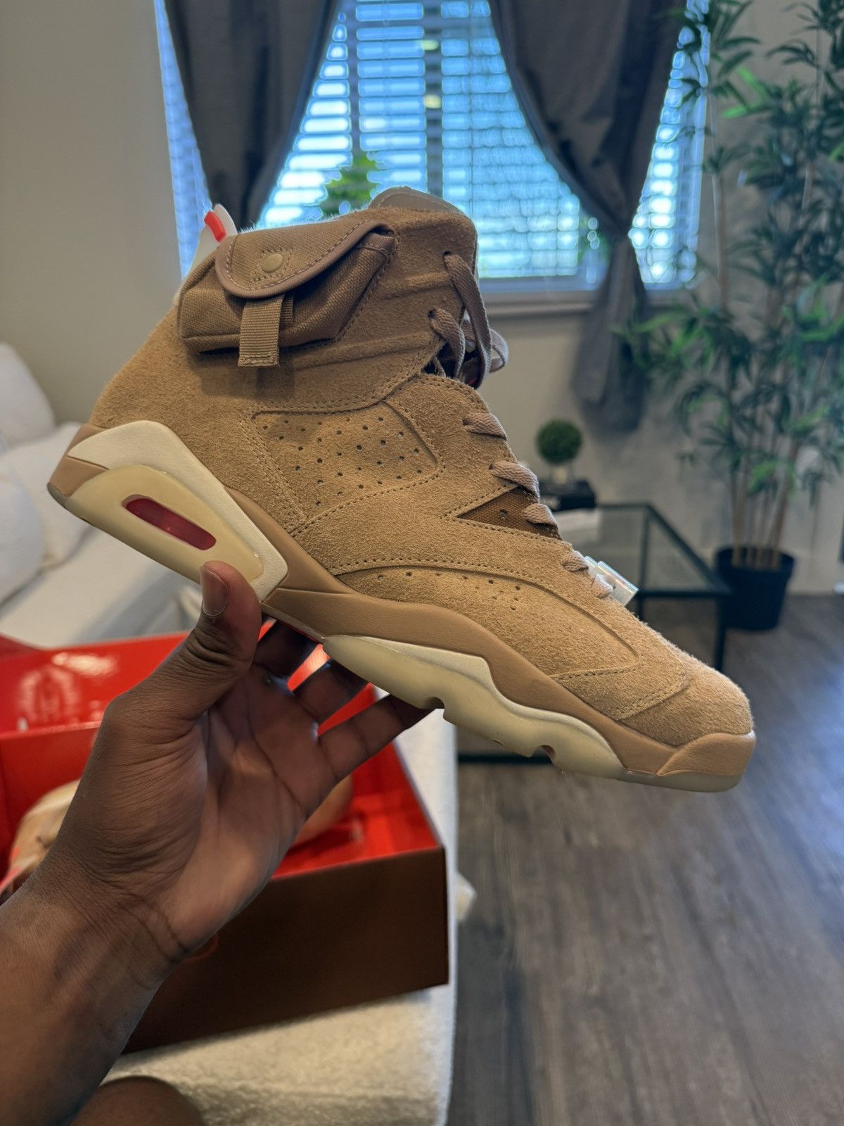 Jordan Brand × Travis Scott Travis Scott x Air Jordan 6 Retro ‘British Khaki’ Size US 11 / EU 44 - 2 Thumbnail