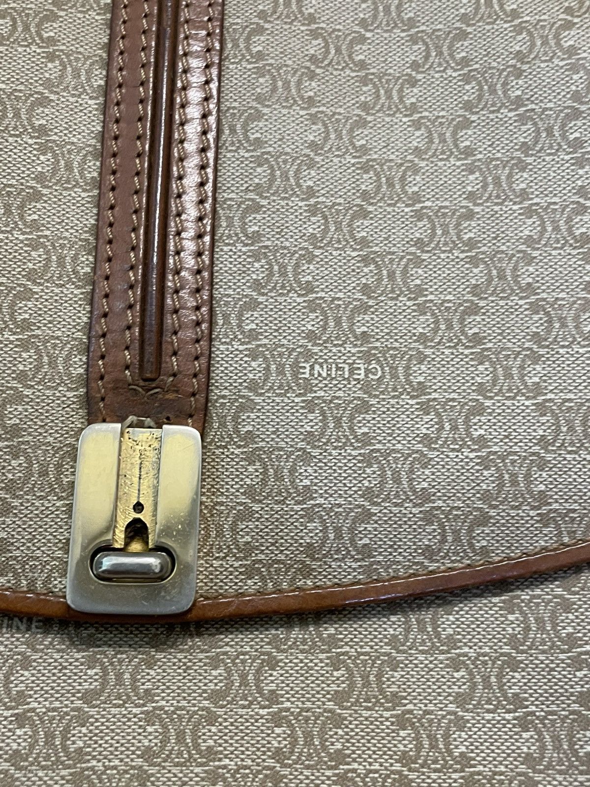 Celine Vintage Celine Macadam Blason Leather Shoulder Bag (M06) Size ONE SIZE - 7 Thumbnail