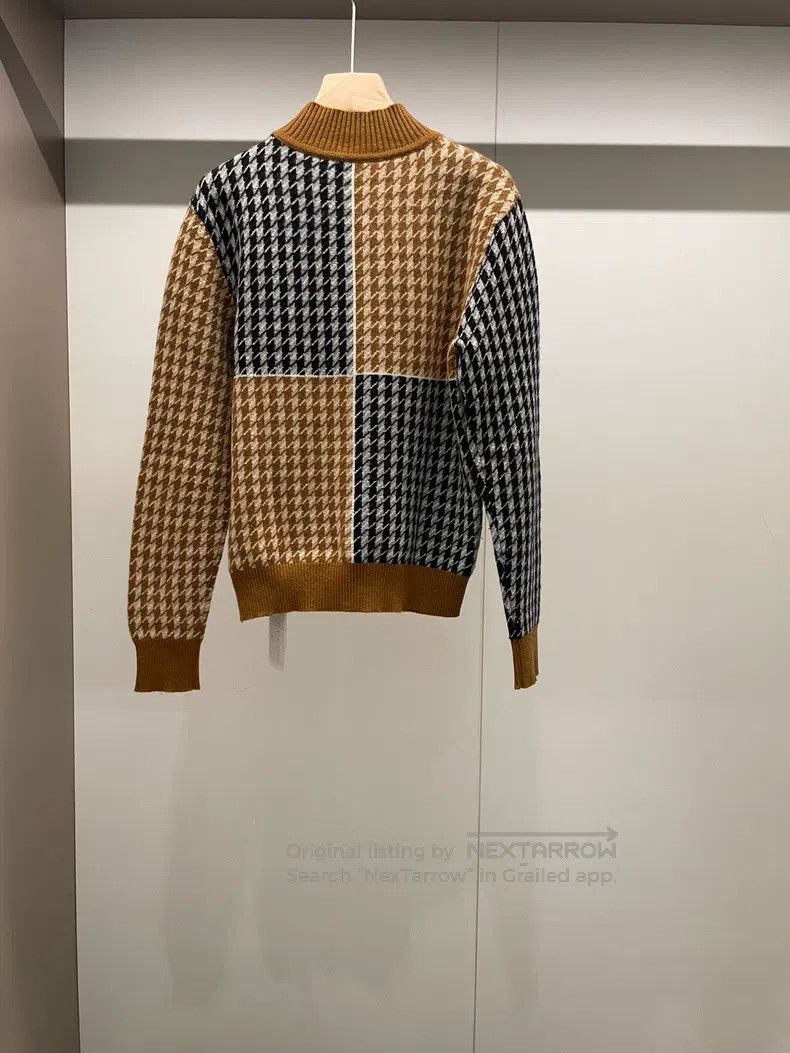 Hermes Hermes Khaki Black and White Check Cashmere Sweater Size XS / US 0-2 / IT 36-38 - 2 Thumbnail
