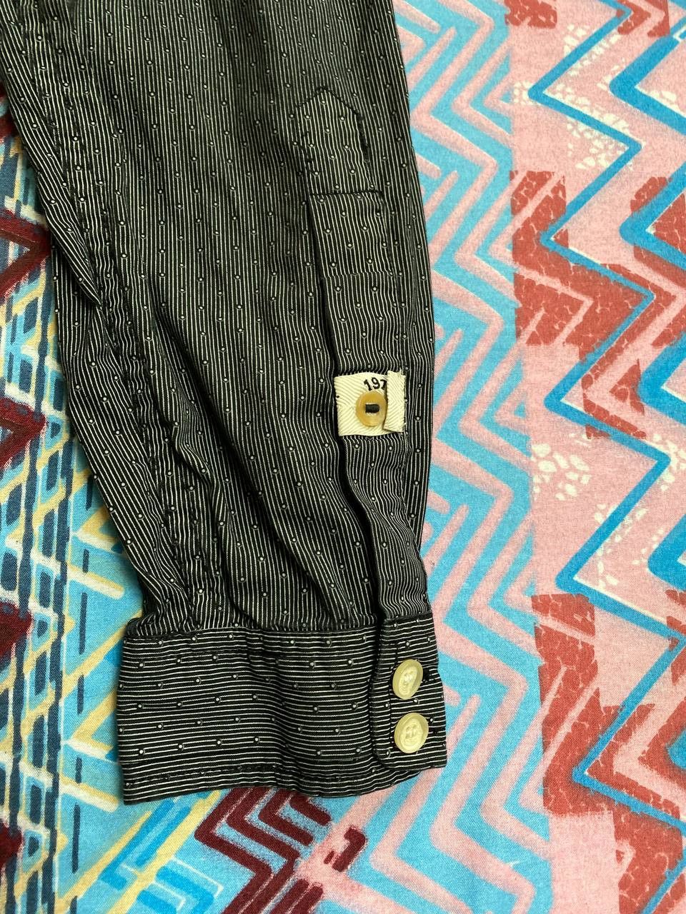 Diesel Vintage Y2K Diesel shirt print streetwear luxury Size US M / EU 48-50 / 2 - 18 Thumbnail