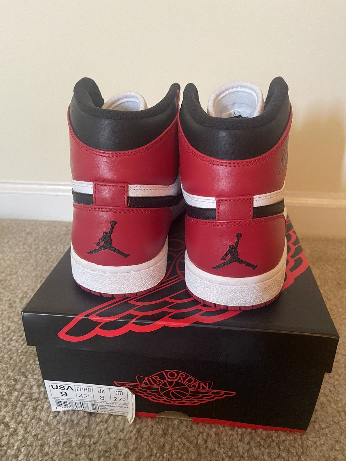 Jordan Brand × Nike Jordan 1 Retro Chicago 2013 Size US 9 / EU 42 - 4 Thumbnail