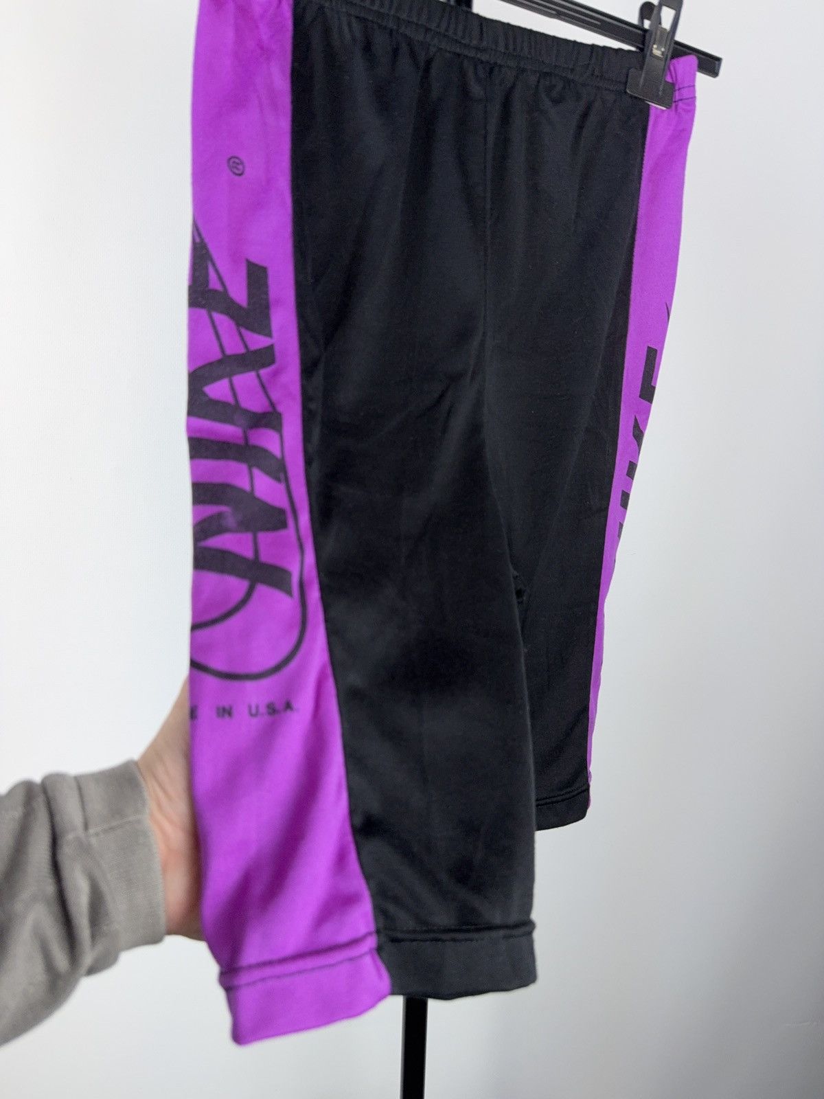 Nike × Vintage Vintage Nike Made in USA Big Logo Bike Shorts Thermo Size S Size US 30 / EU 46 - 4 Thumbnail