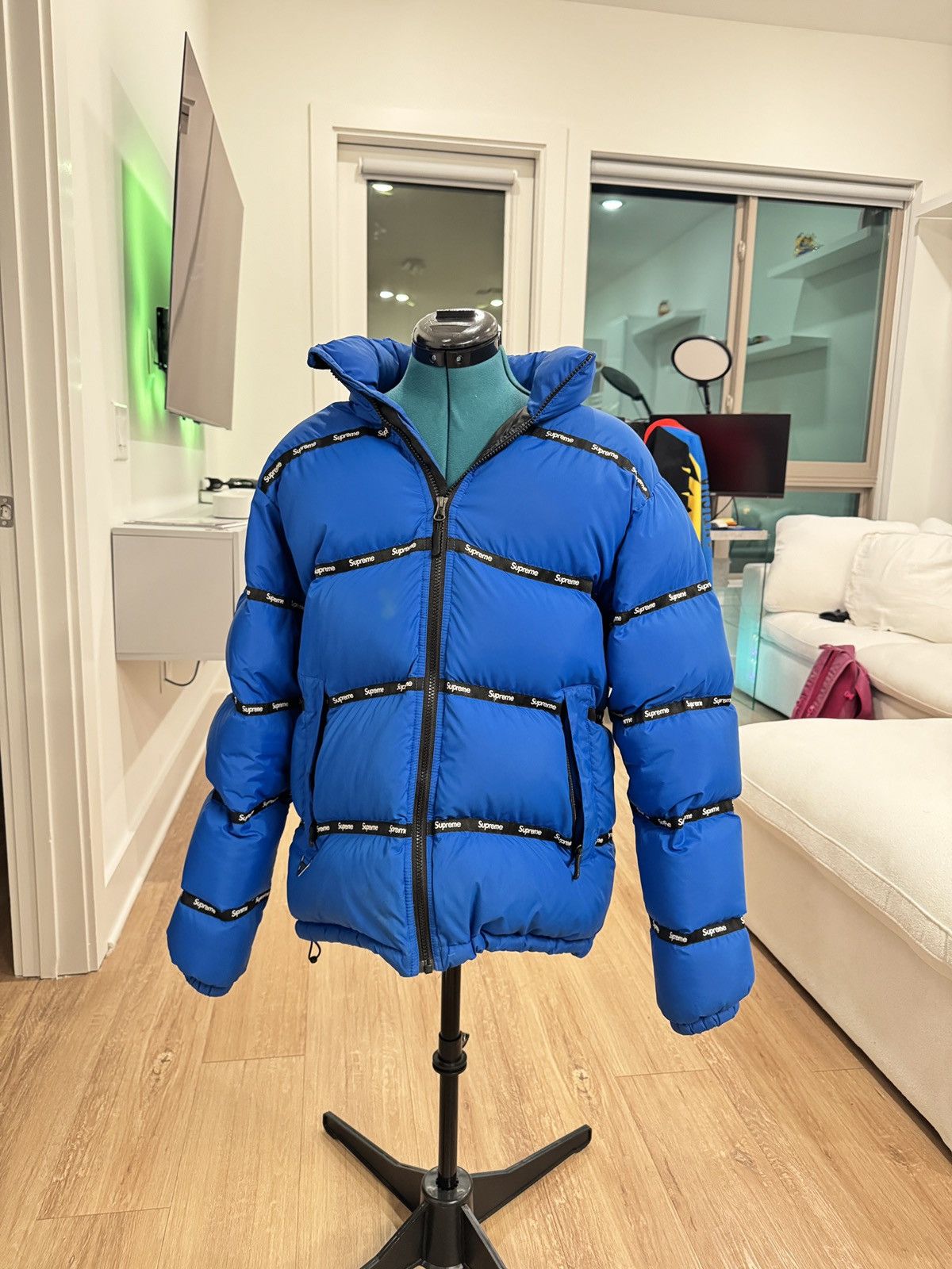 Supreme Supreme Logo Tape Puffer Jacket FW16 Size US M / EU 48-50 / 2 - 2 Thumbnail