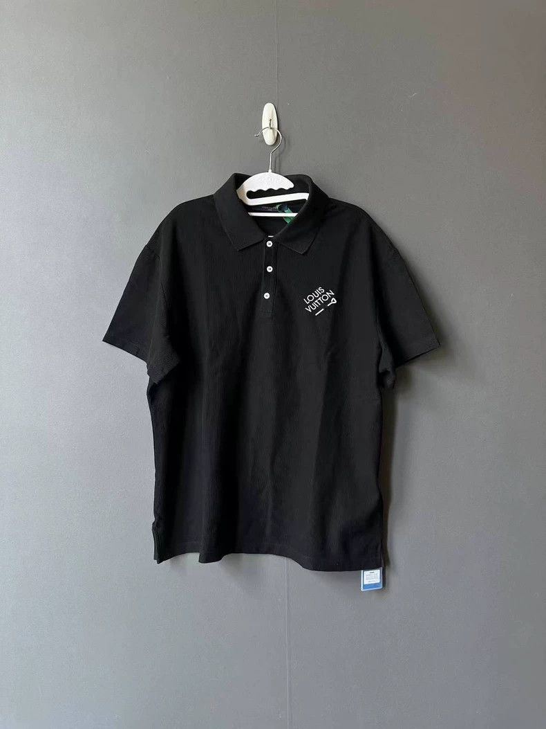 Louis Vuitton Louis Vuitton Pin polo shirt Size US L / EU 52-54 / 3 - 1 Thumbnail