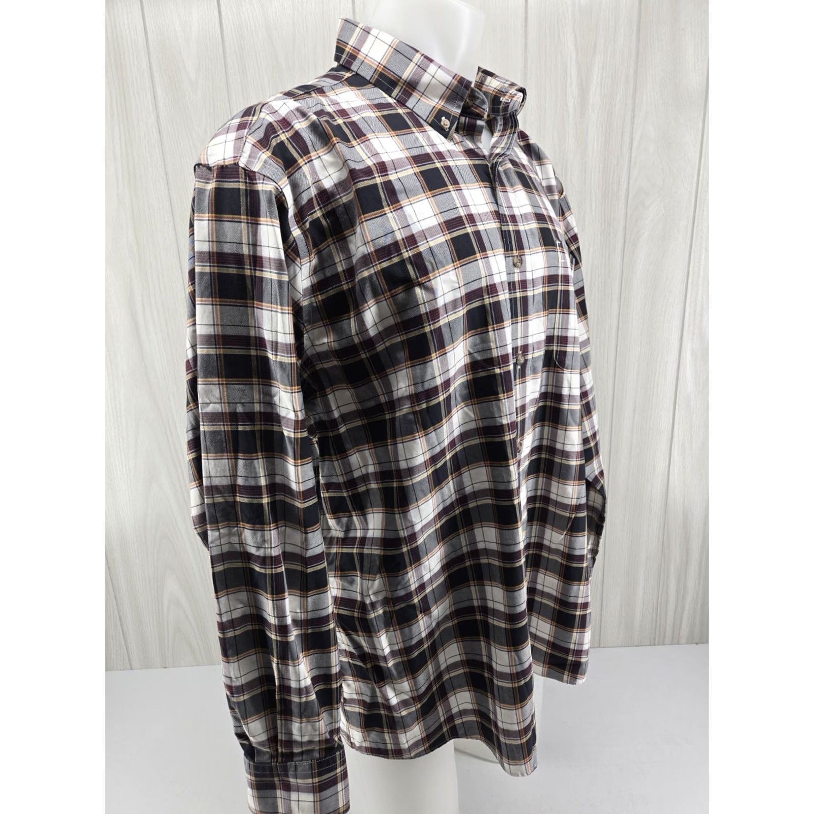 Vintage Cabela's Men’s 2XL Plaid Button Down Shirt Wrinkle-Free Dress Shirt Pocket Shirt Size 48R - 6 Thumbnail