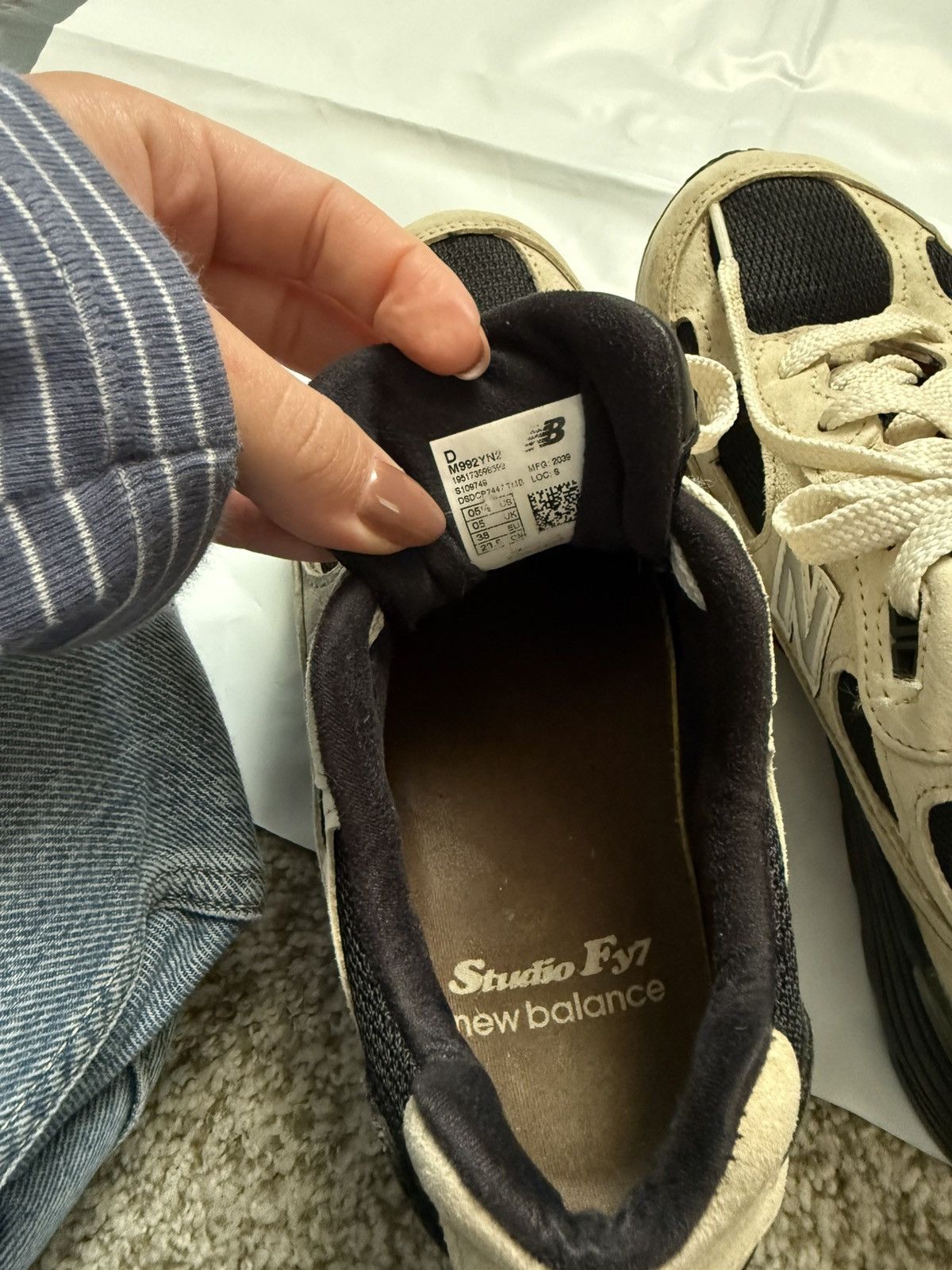 New Balance NEW BALANCE 992 STUDIO FY7 very rare Size US 7 / IT 37 - 7 Thumbnail