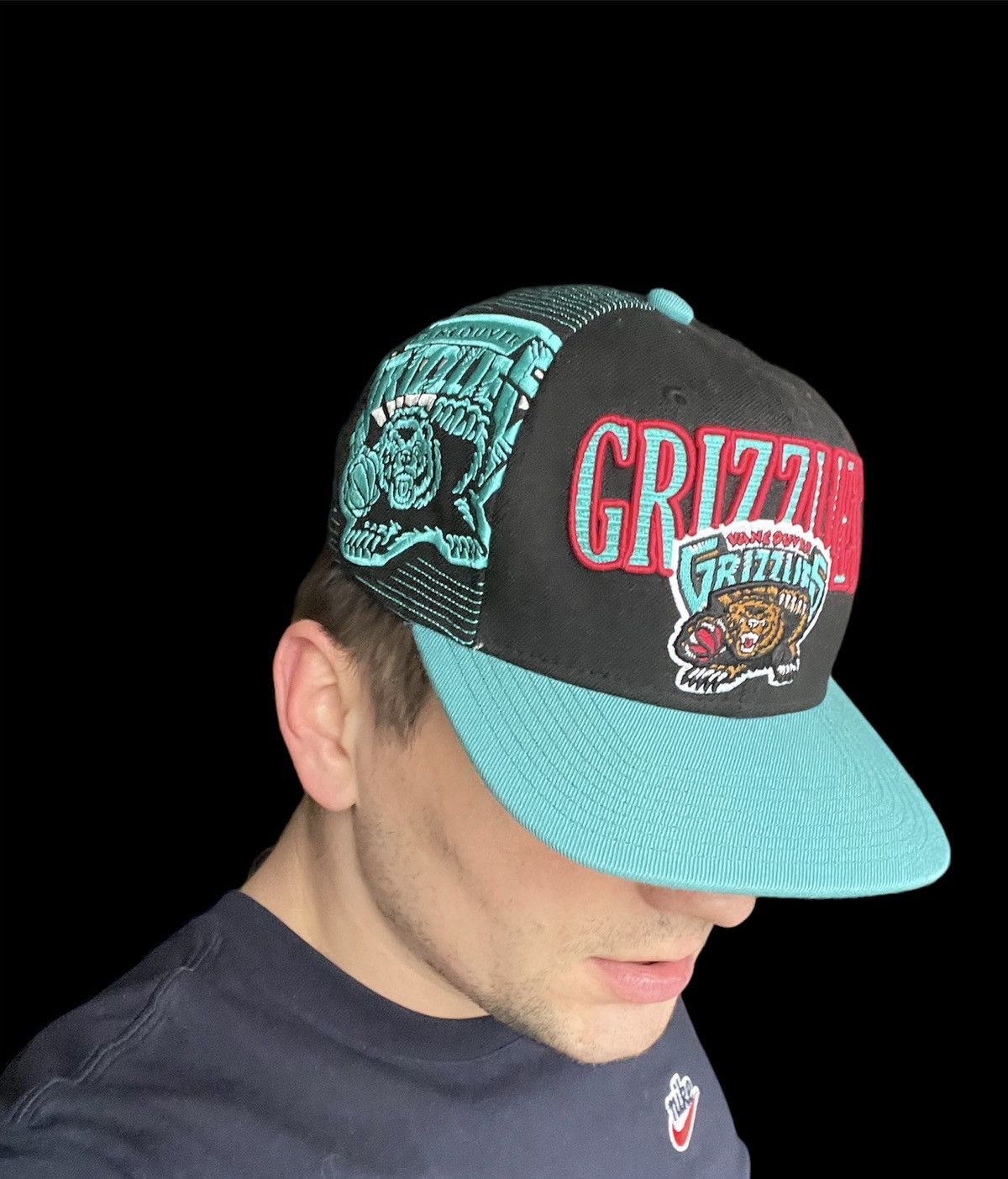 Mitchell & Ness Vancouver Grizzlies black / Miat Mitchel Ness