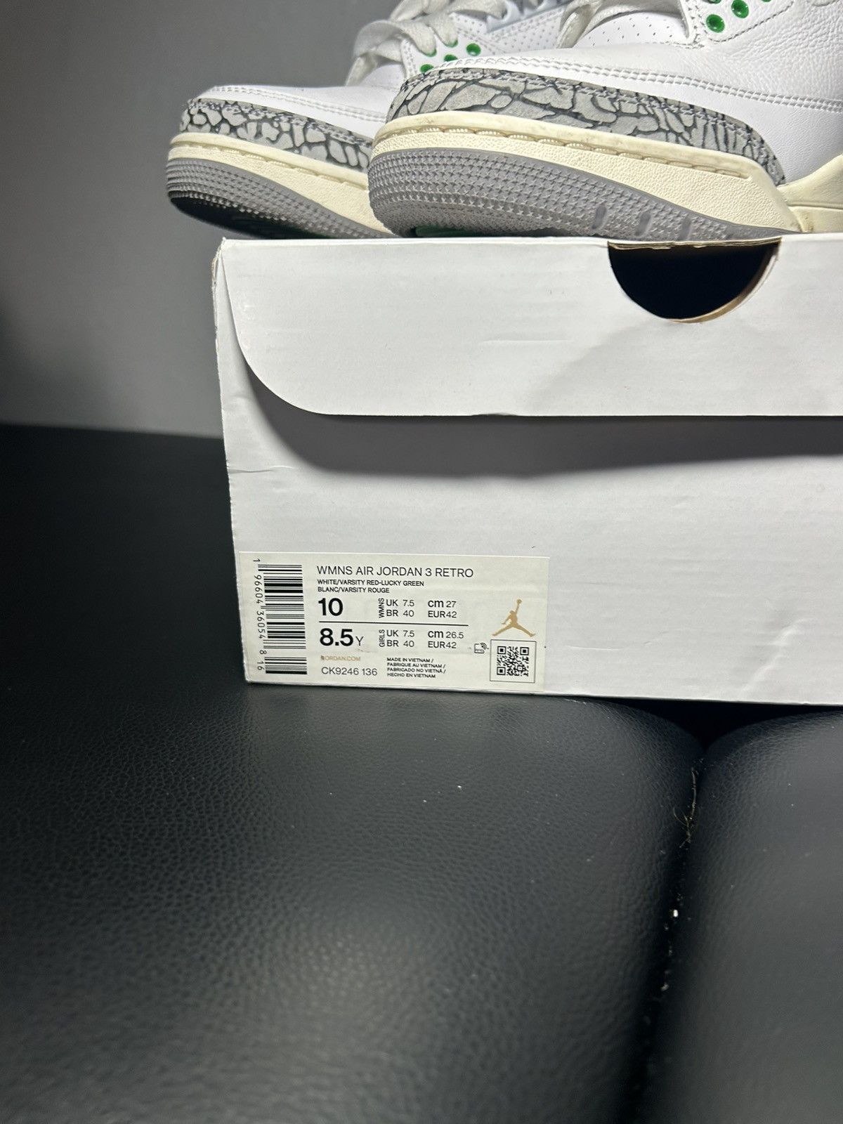 Jordan Brand Lucky green Jordan 3 (size 8.5 men) Size US 8.5 / EU 41-42 - 9 Thumbnail