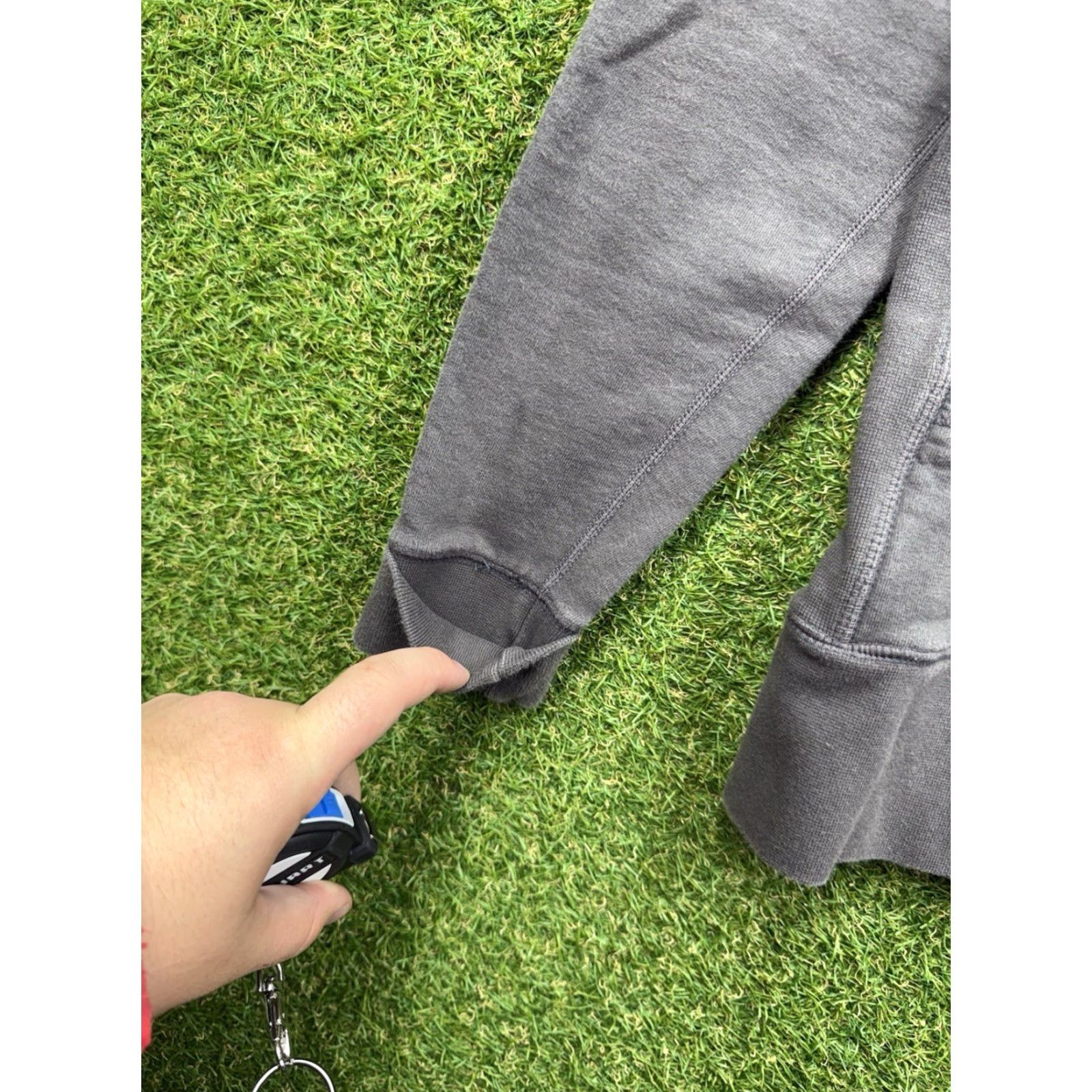 Vintage American Giant Hoodie Womens Small Gray Full Zip Sweatshirt with Pockets Regular Fit Size S / US 4 / IT 40 - 6 Thumbnail