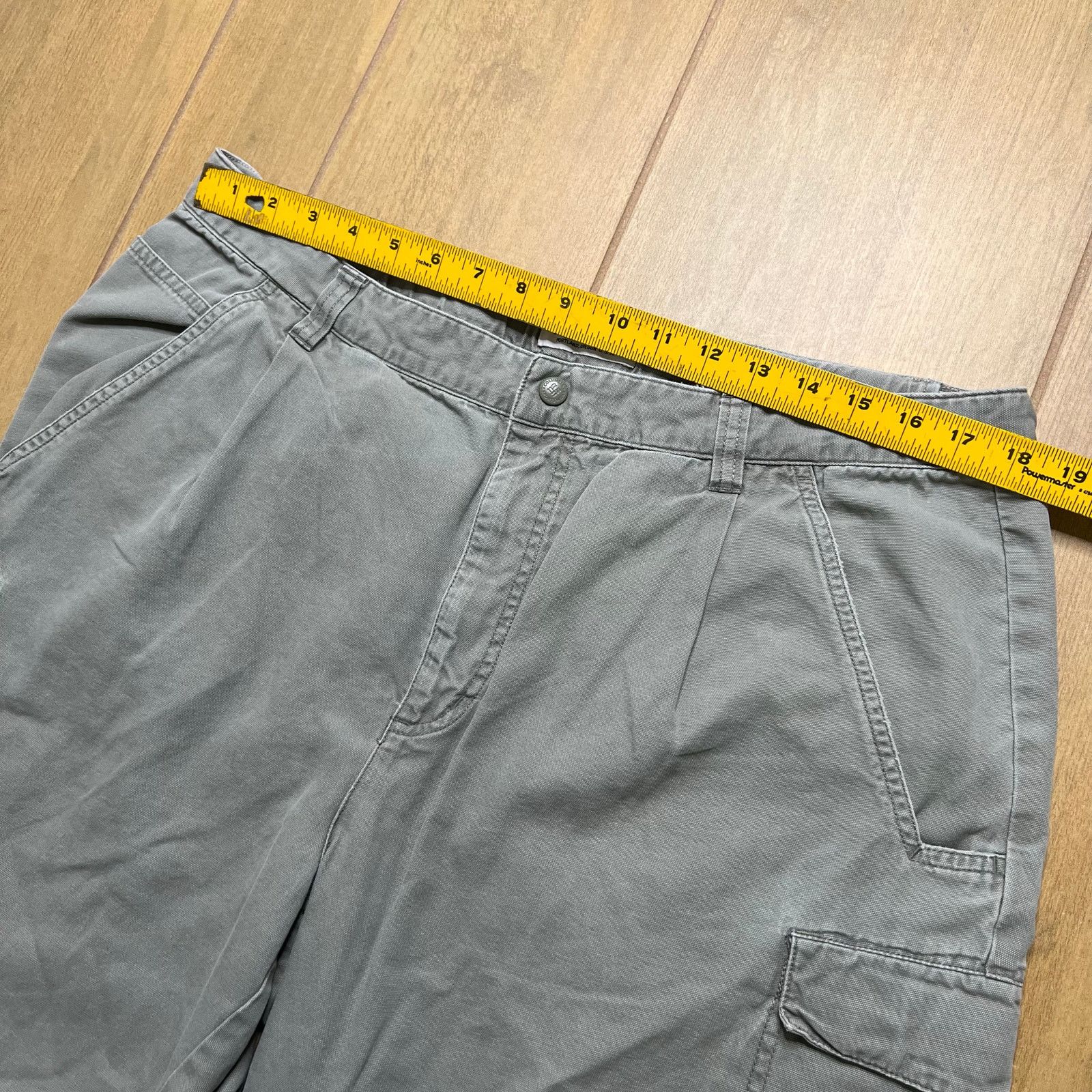 Columbia Columbia Sportswear Cargo Shorts Pockets Men's Sz 38 fits 36 Size US 38 / EU 54 - 8 Thumbnail