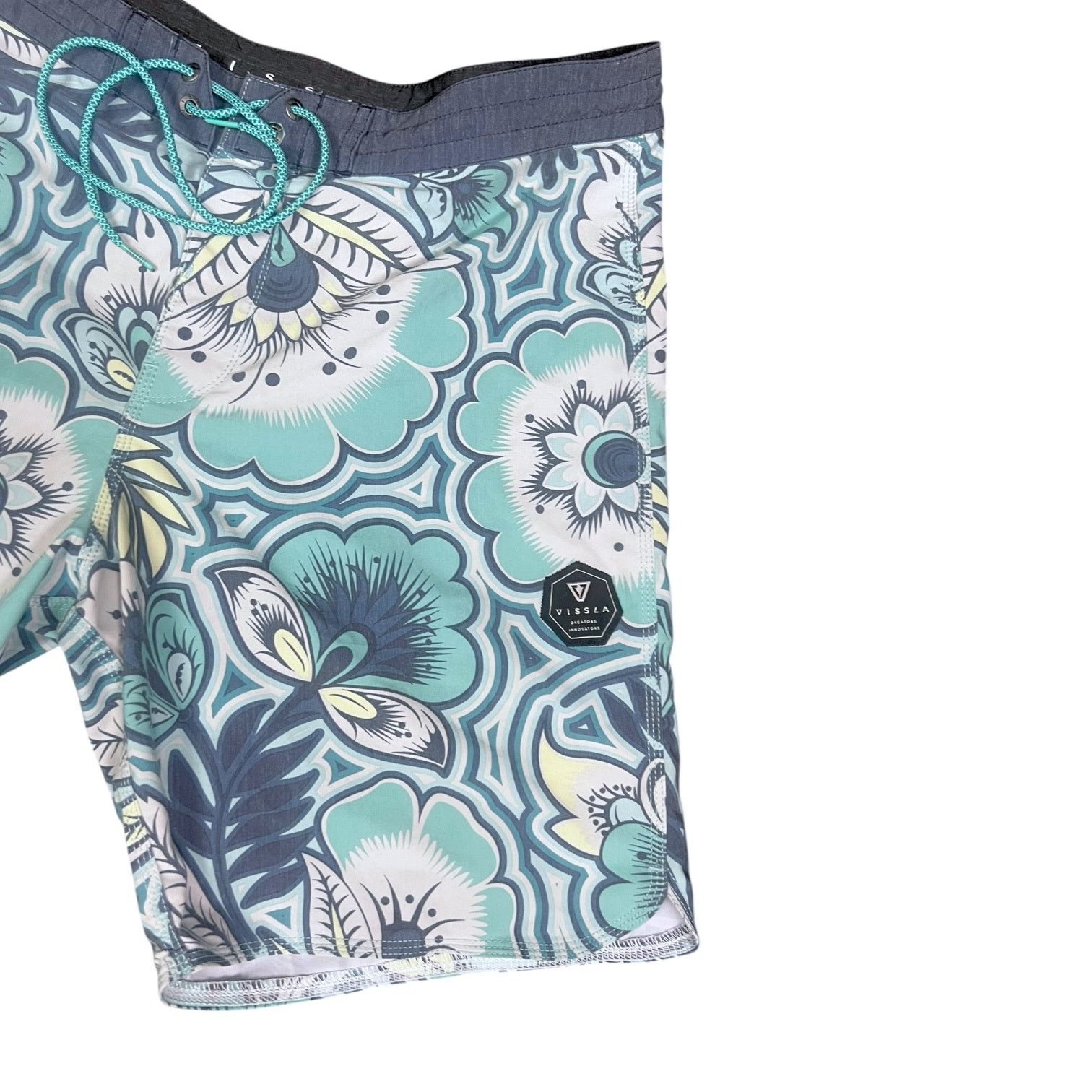 Vissla Vissla Floral Paisley Hawaiian Board Shorts 36 $65 Retail Size US 36 / EU 52 - 3 Thumbnail