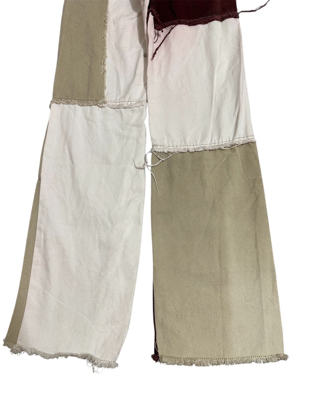 Designer × Shein SHEIN Women Distressed Denim Size US 29 - 7 Thumbnail
