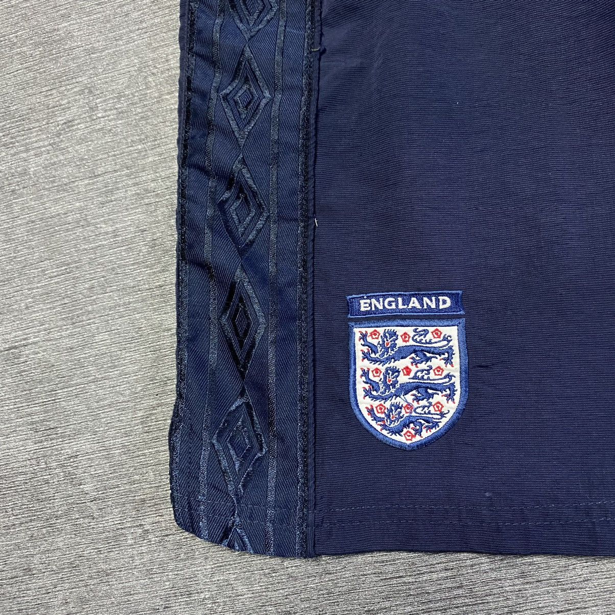 Umbro × Vintage 90s Umbro shorts England vintage very rage y2k Size US 36 / EU 52 - 2 Thumbnail