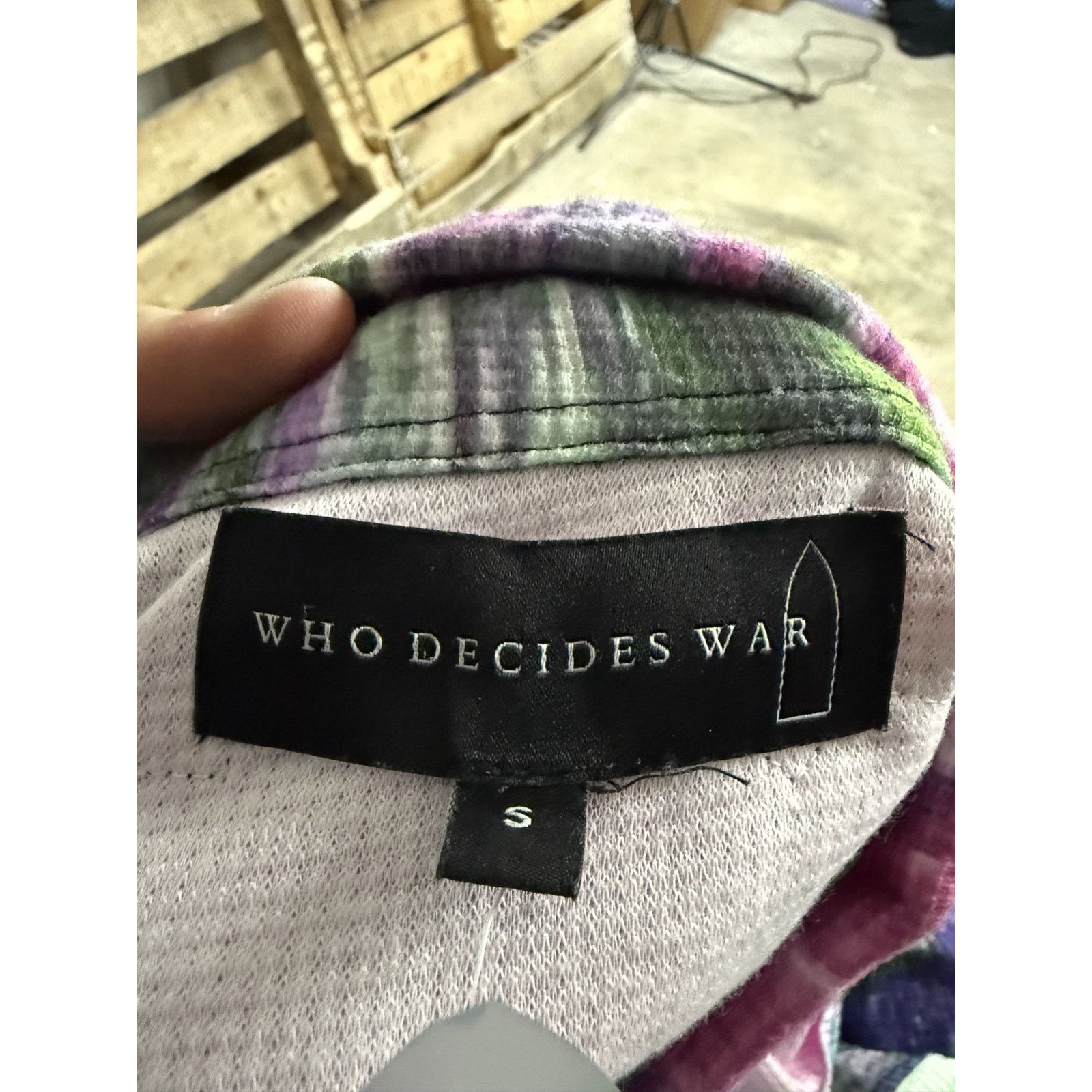 Who Decides War WDW Tee Multi Used Small Size US S / EU 44-46 / 1 - 4 Thumbnail