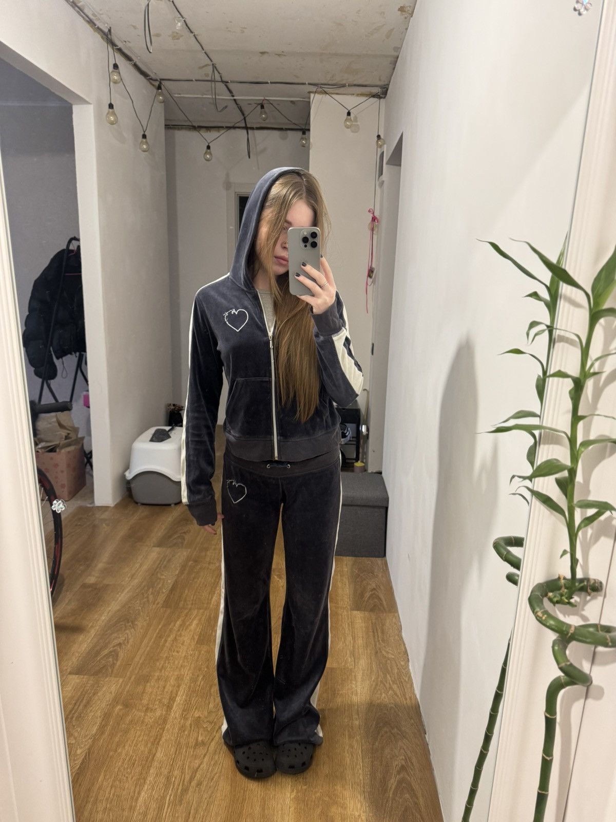 Vintage VINTAGE JUICY COUTURE VELOUR TRACKSUIT Size L / US 10 / IT 46 - 4 Thumbnail