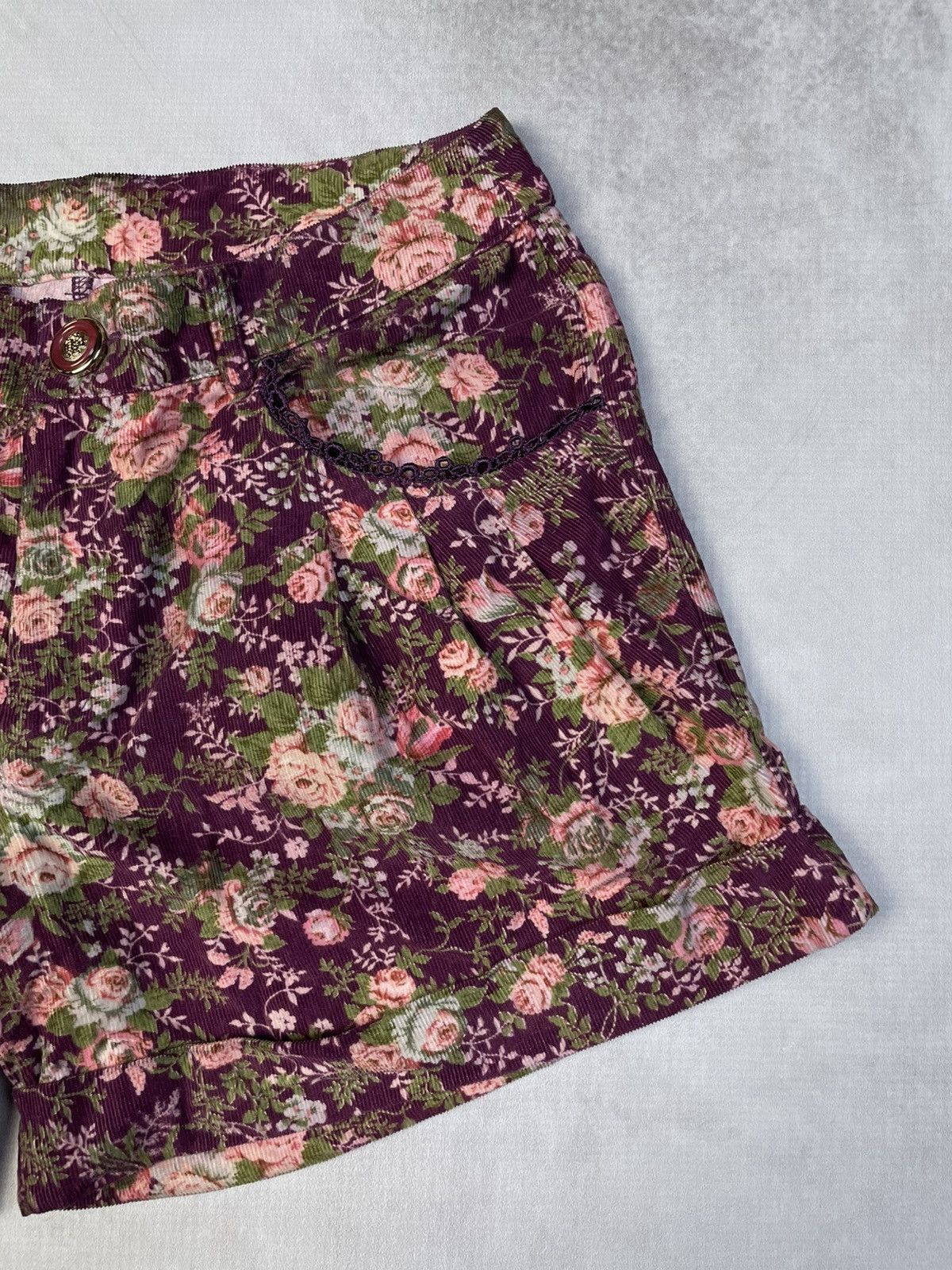 Japanese Brand Axes Femme Himekaji Purple Floral Corduroy Shorts Size 26" / US 2 / IT 38 - 3 Thumbnail