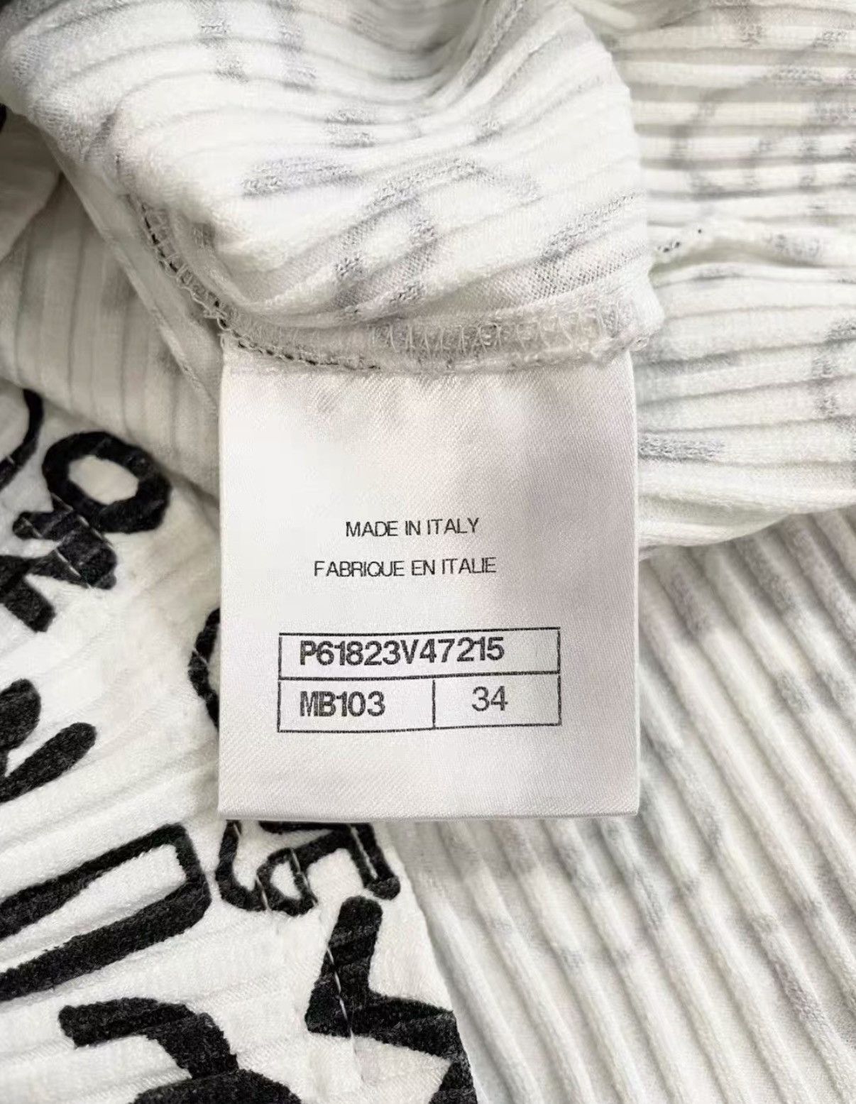 Chanel Chanel Black & White Graffiti Sleeveless Tank Top J33 Size XS / US 0-2 / IT 36-38 - 5 Thumbnail