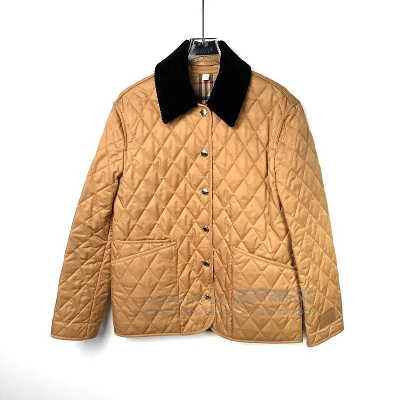 Burberry Burberry Women's Khaki Wool Cotton Jacket. Size XS / US 0-2 / IT 36-38 - 1 Thumbnail