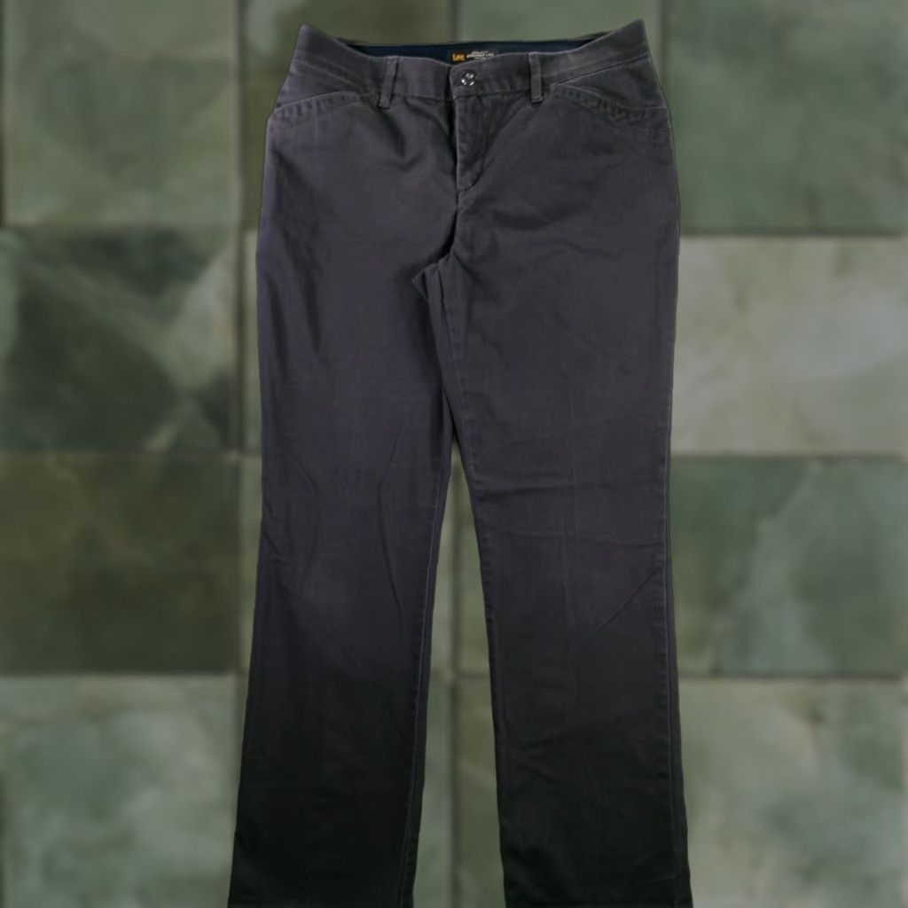 Lee Lee Pant Women 8 Chino Straight Regular Gray - Cotton Blend, Flat Front, Mid Rise, 30" Inseam, Lee Brand, Office Casual, Womens Size 30" / US 8 / IT 44 - 1 Thumbnail