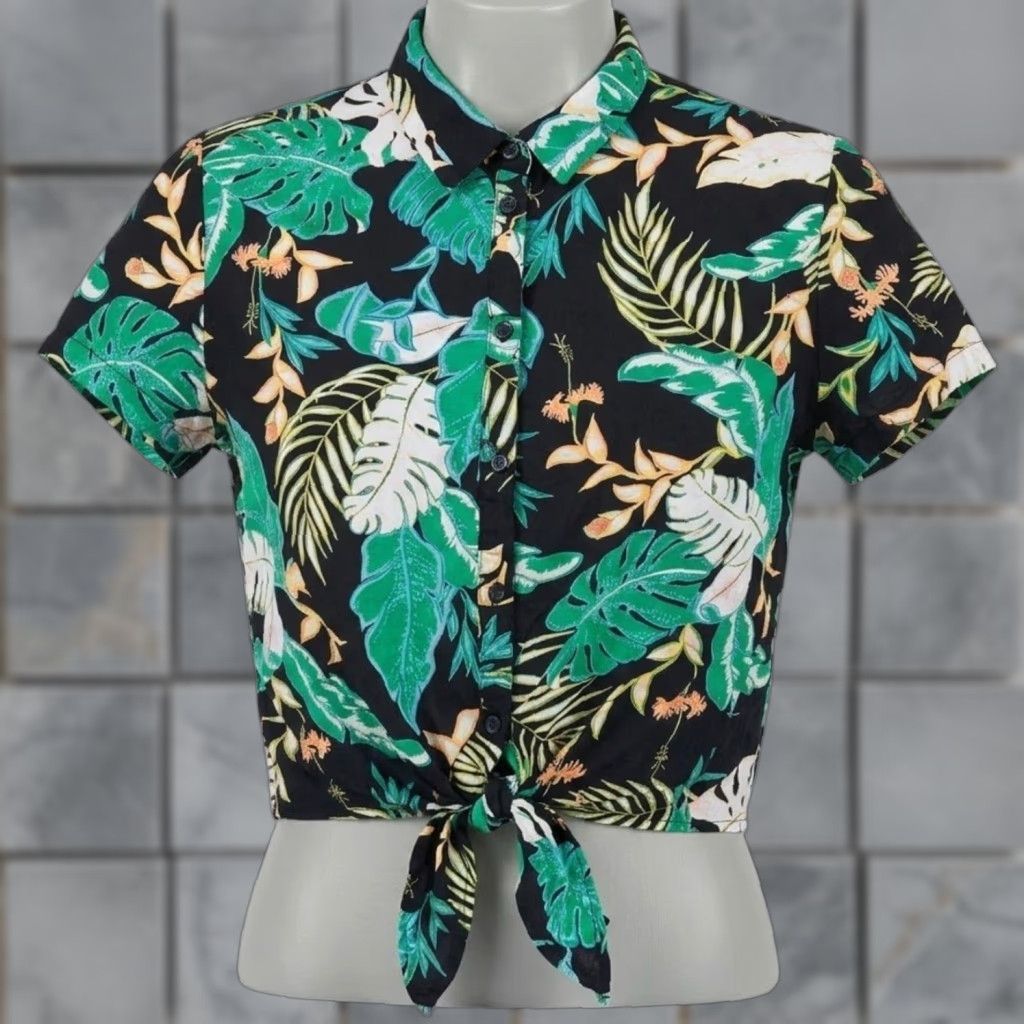 Vintage Only Blouse EU 42 US M Boxy Tropical Green Tie Front Shirt Resort Vacation Size M / US 6-8 / IT 42-44 - 1 Thumbnail