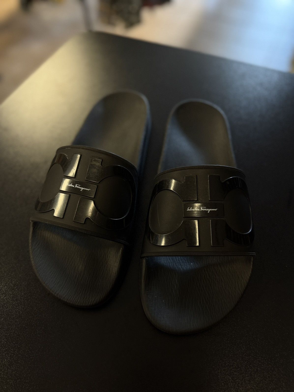 Salvatore Ferragamo Salvador Ferragamo Slides Black Size 10US Men’s Size US 10 / EU 43 - 4 Thumbnail