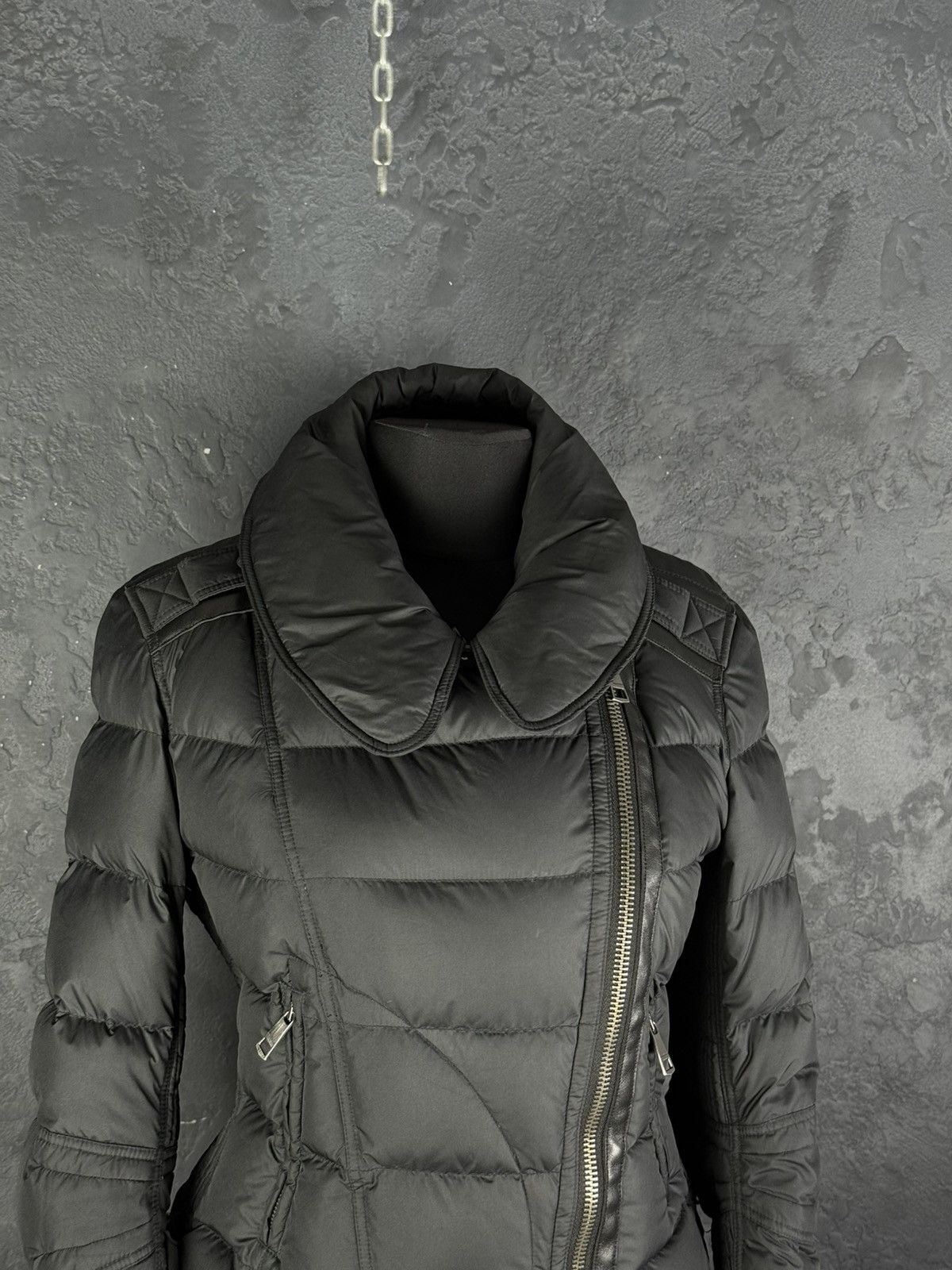Burberry Women's BURBERRY BRIT Black Lightweight Down Jacket Size M Size M / US 6-8 / IT 42-44 - 5 Thumbnail