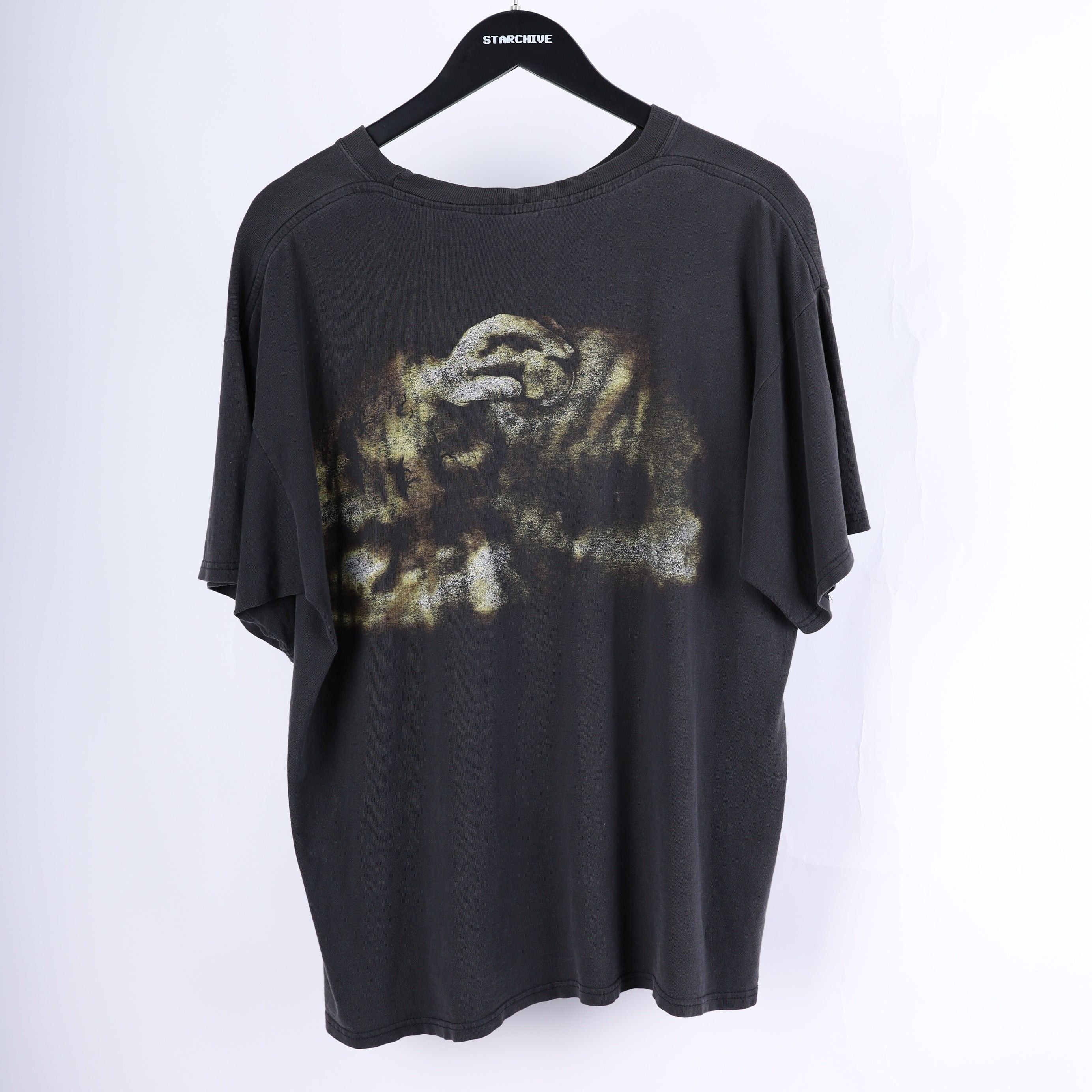 Vintage BLACK SABBATH VINTAGE DOOMSDAY REUNION T-SHIRT 1999 Size US XL / EU 56 / 4 - 7 Thumbnail