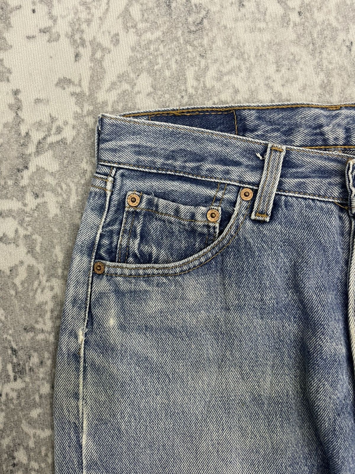Levi's Vintage 90s Levis 501 Faded Blue For Women Size 29" - 4 Thumbnail