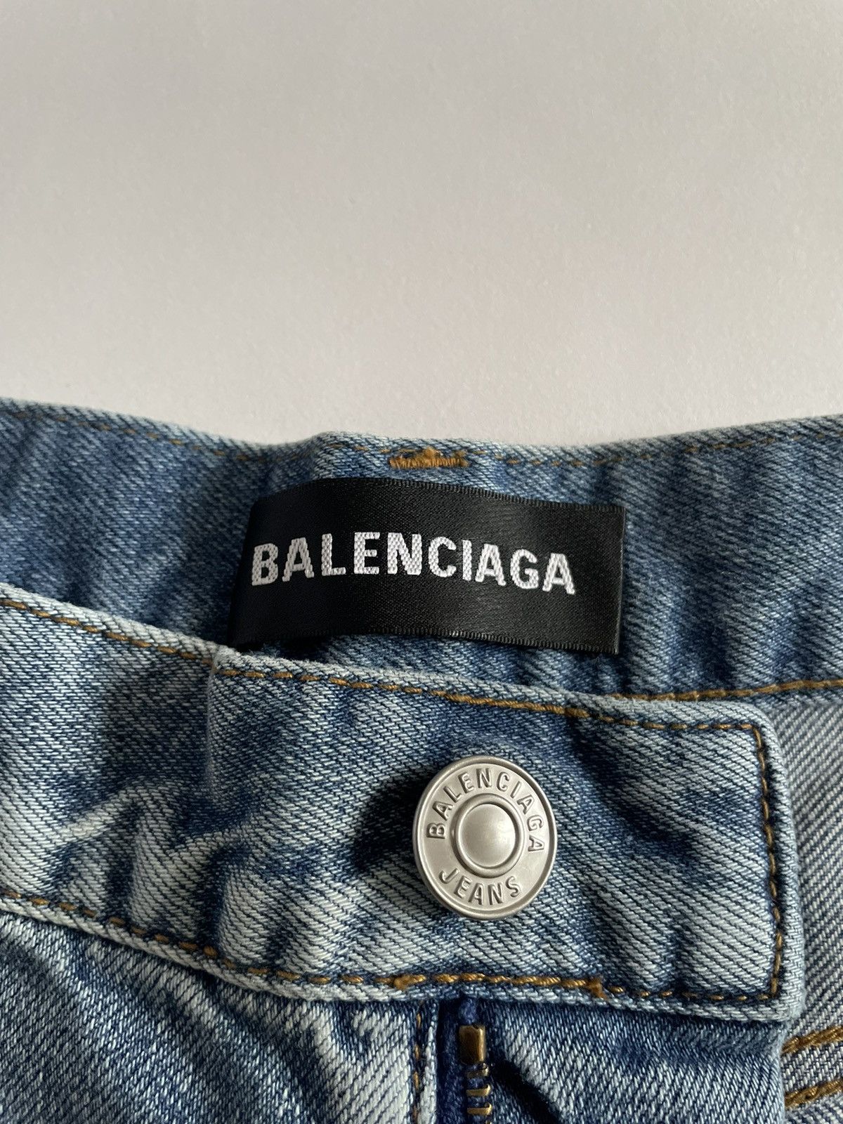 Balenciaga Balenciaga by Demna Gvasalia Denim Jeans Size US 29 - 4 Thumbnail
