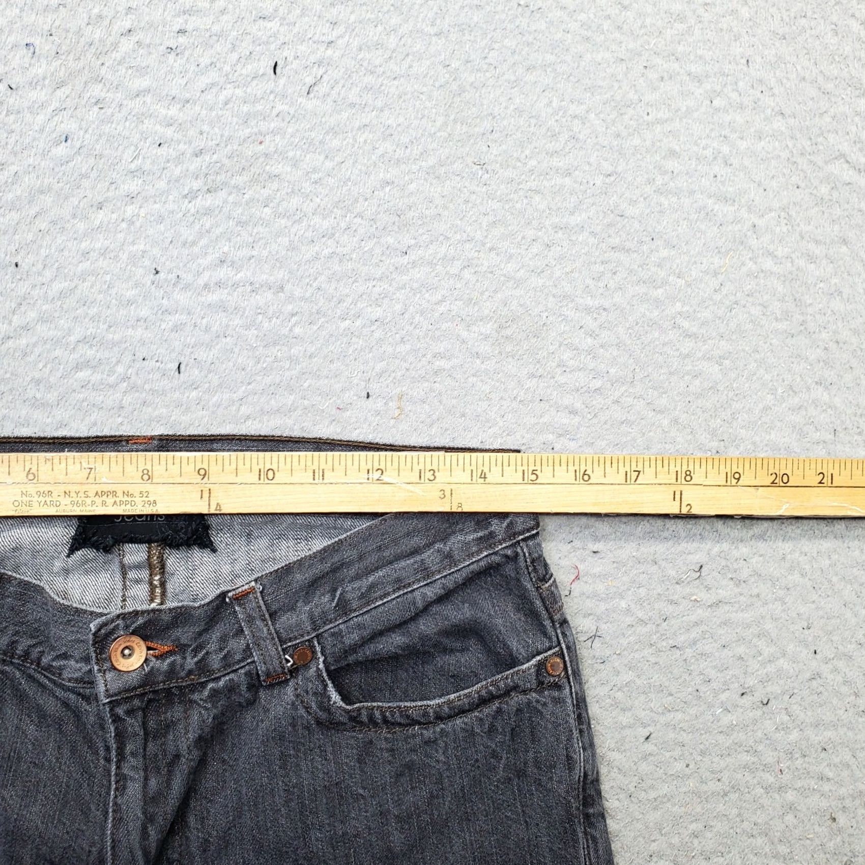 Calvin Klein Calvin Klein Womens Straight Jeans Black Denim Slim Fit 30 Boot? Streetwear Boho Grunge - 5-Pocket Denim Slim Fit Womens, 31.5 Inseam, Dark Wash Size 30" / US 8 / IT 44 - 6 Thumbnail