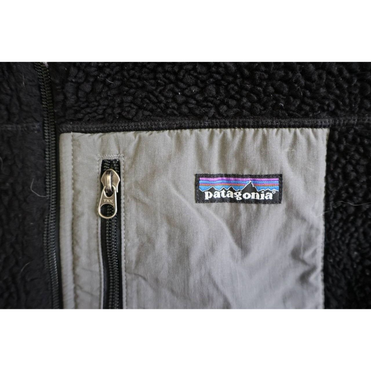Patagonia Vintage Patagonia Retro Pile Vest Full Zip Mens Large Black Size US L / EU 52-54 / 3 - 7 Thumbnail