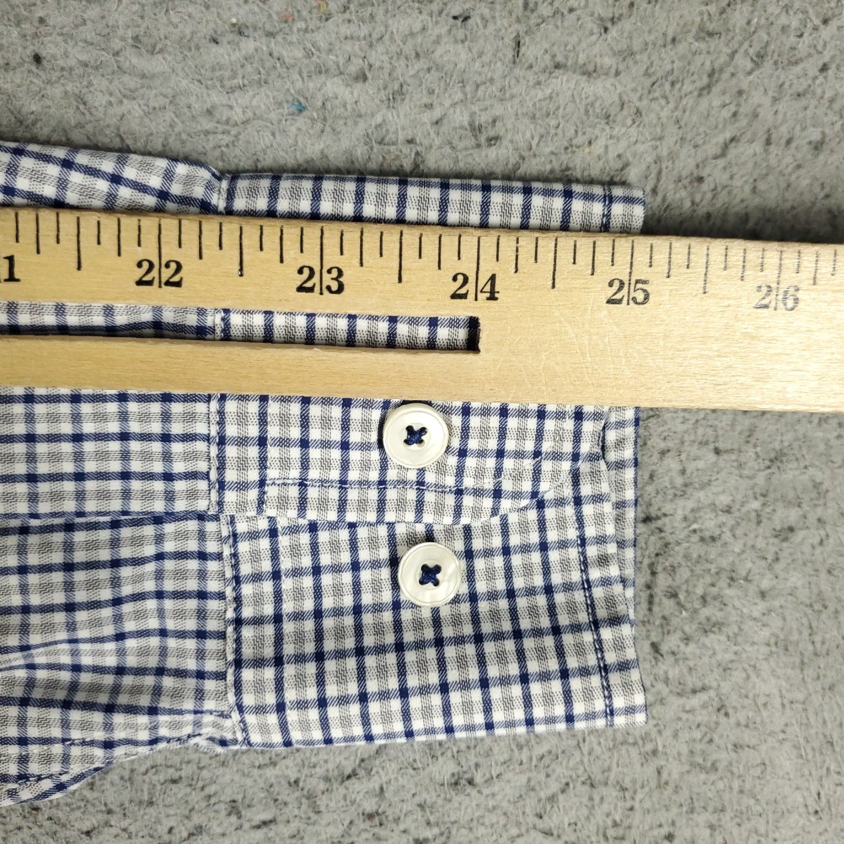 UNTUCKit UNTUCKit Shirt Mens Small Blue Plaid Nylon Stretch Button Up Long Sleeve Size US S / EU 44-46 / 1 - 6 Thumbnail