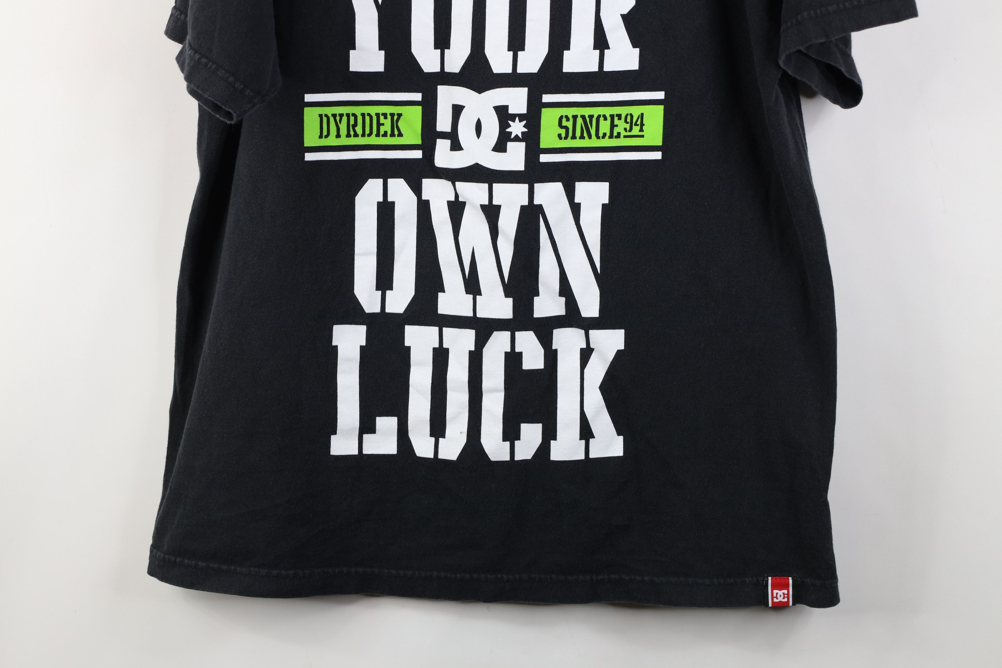 Vintage Vintage DC Shoes Rob Dyrdek Own Luck Skateboarding T-Shirt Size US XL / EU 56 / 4 - 3 Thumbnail