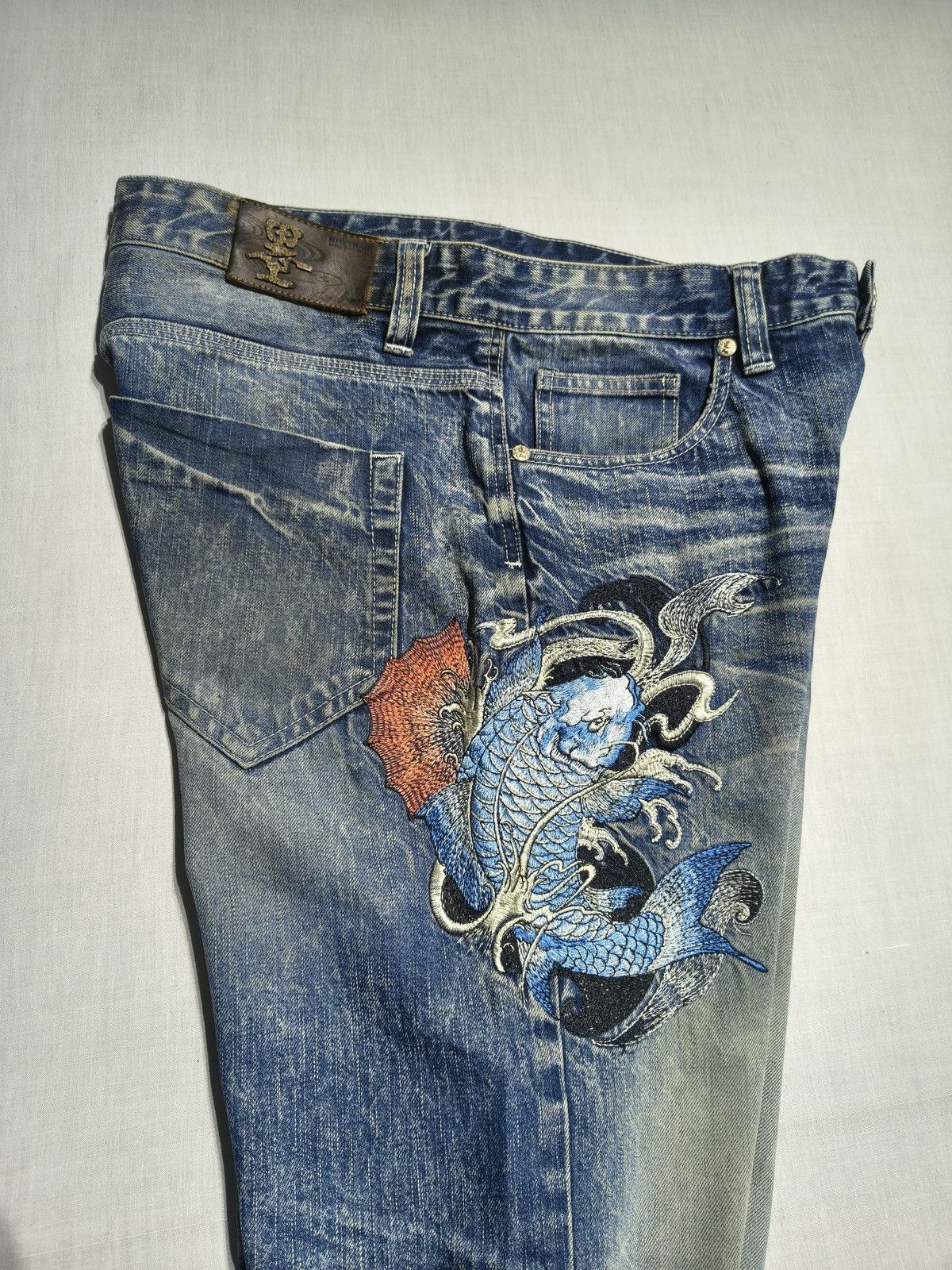 Japanese Brand Vintage Big Train Koi Fish Embroidered Denim Y2K 🐟(046) Size US 36 / EU 52 - 3 Thumbnail