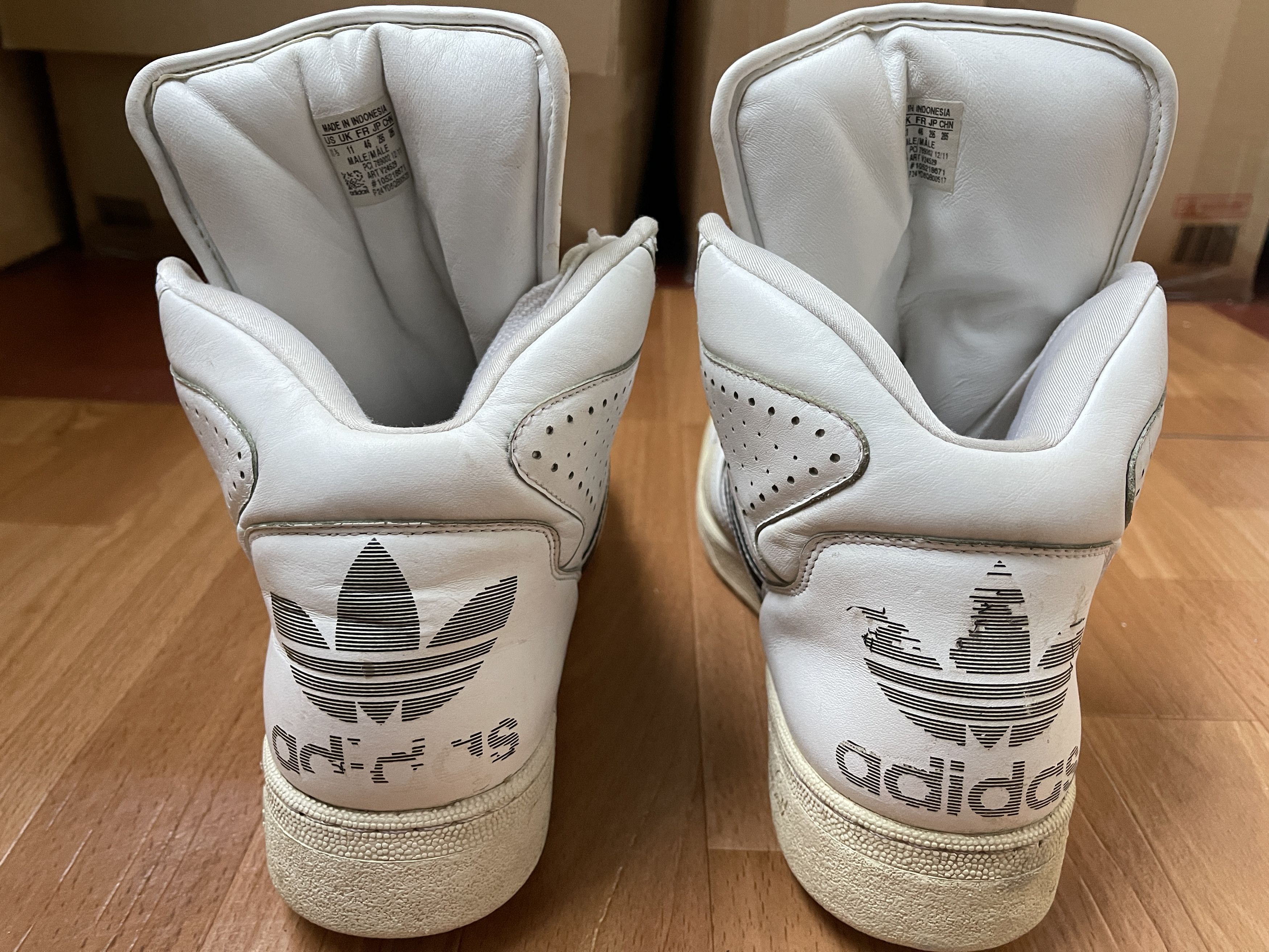 Adidas × Jeremy Scott Adidas sneakers, Jeremy Scott Instinct, Hi Top shoes, V24529 Size US 11.5 / EU 44-45 - 9 Thumbnail