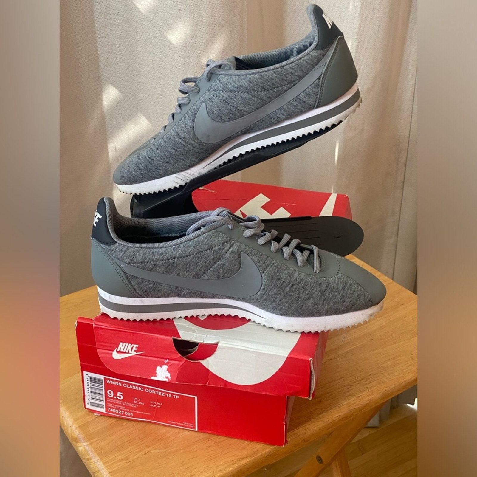 Nike Nike Womens Classic Cortez ‘15 TP Tumbled Grey w 9.5 Size US 9.5 / IT 39.5 - 3 Thumbnail