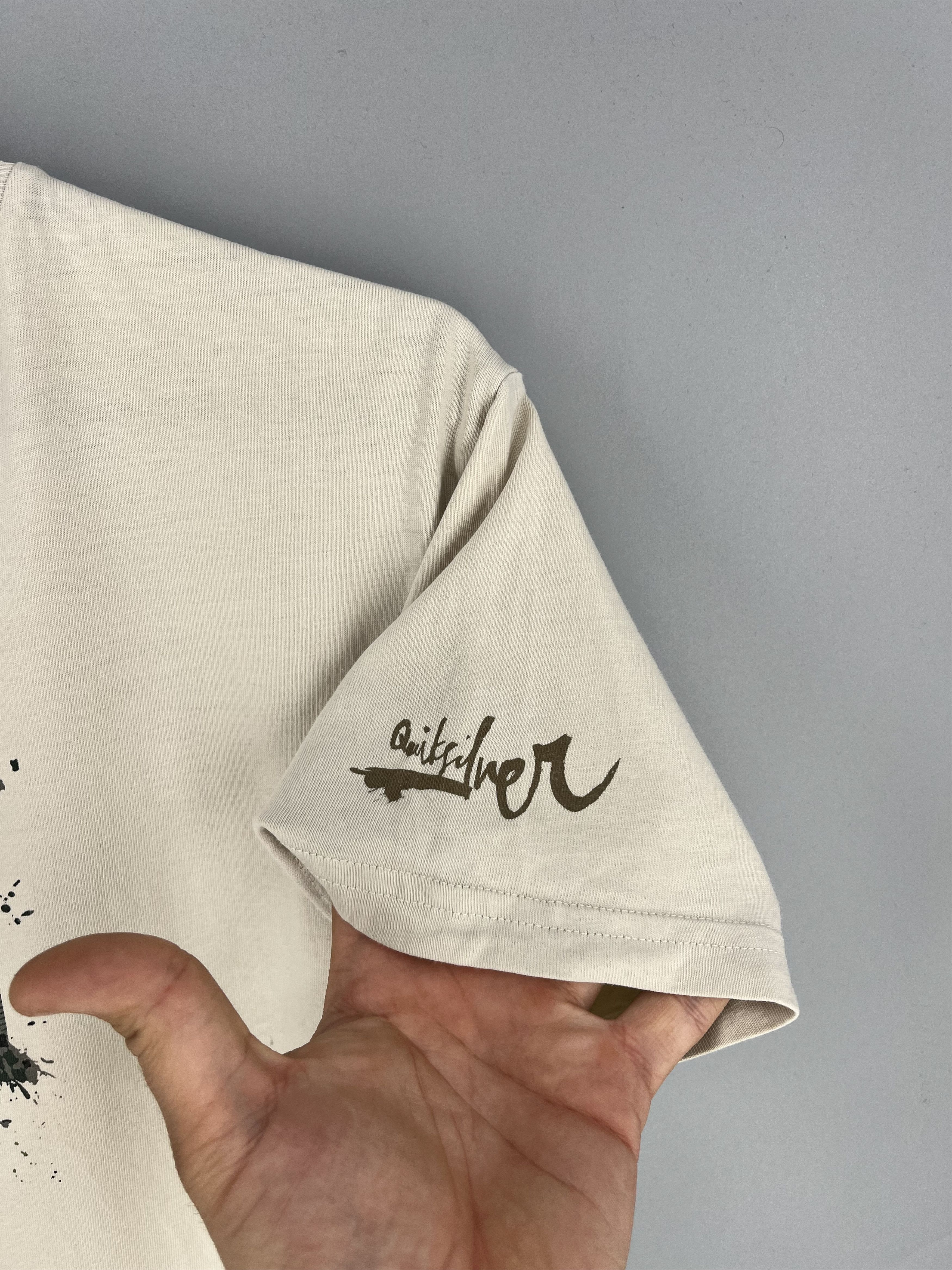 Quiksilver Vintage 90s Quiksilver T-Shirt Size L Surf Skateboard y2k Size US L / EU 52-54 / 3 - 7 Thumbnail