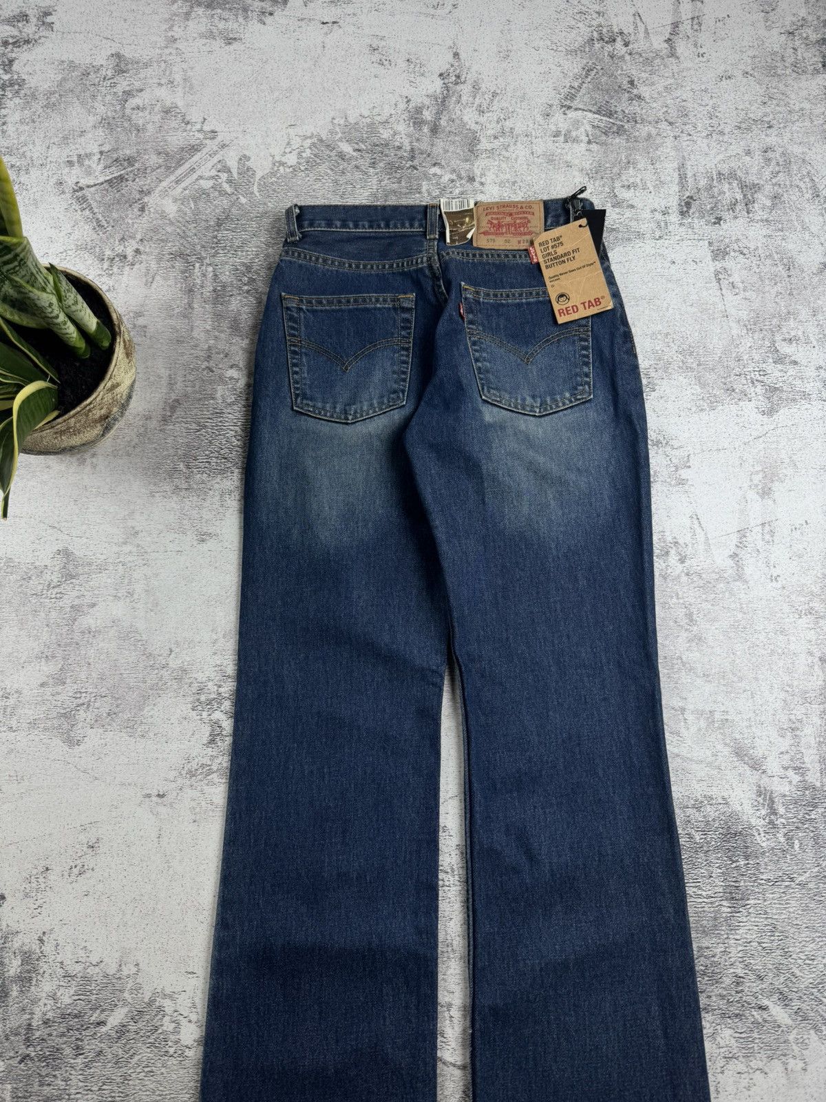 Levi's Levi’s 575 NEW W28 L32 Standard Fit Red Tab Blue Button Fly Denim Jeans Trousers Size 28" / US 6 / IT 42 - 5 Thumbnail